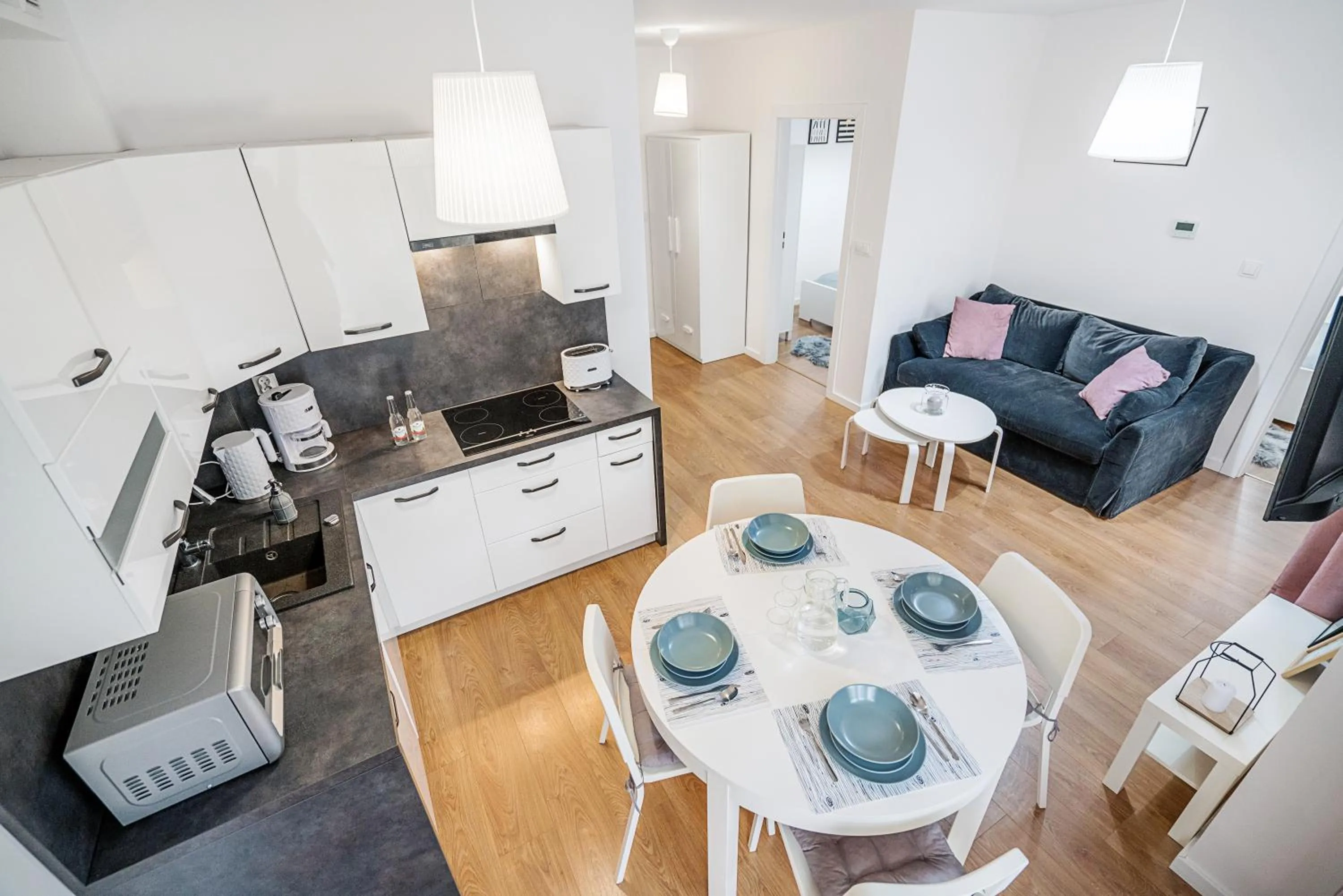 Coffee/tea facilities in Apartamenty City Center Cicha 8