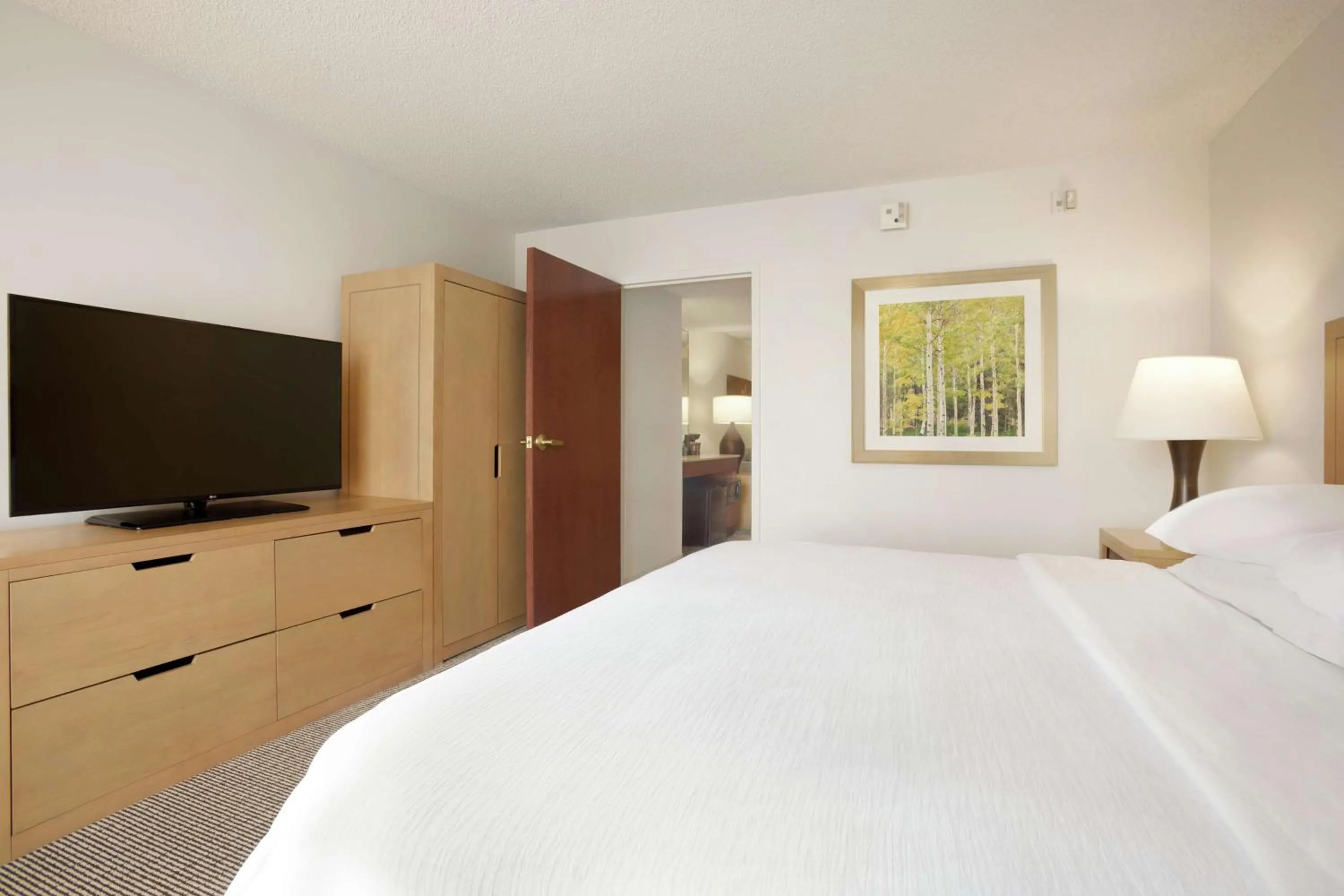 Bed in Embassy Suites by Hilton Denver International Airport