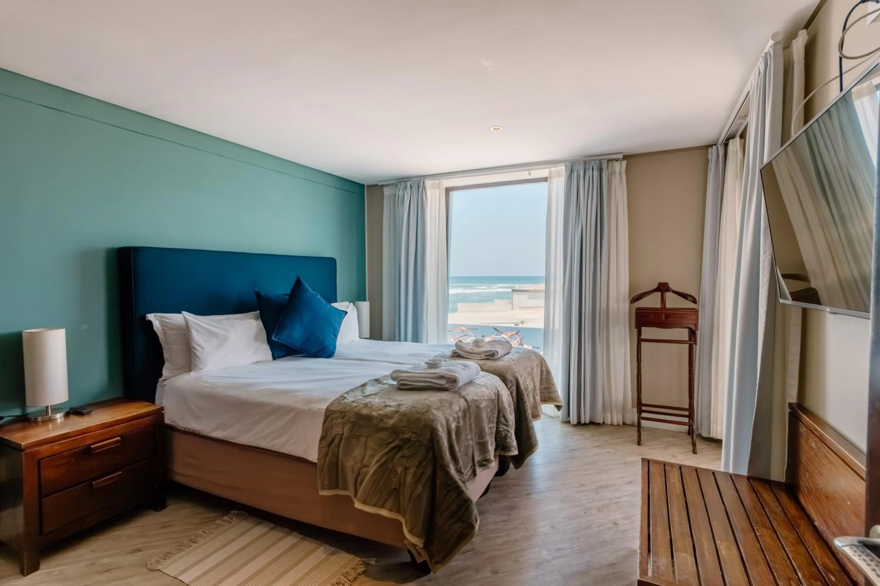 Property building, Bed in Beach Hotel Swakopmund