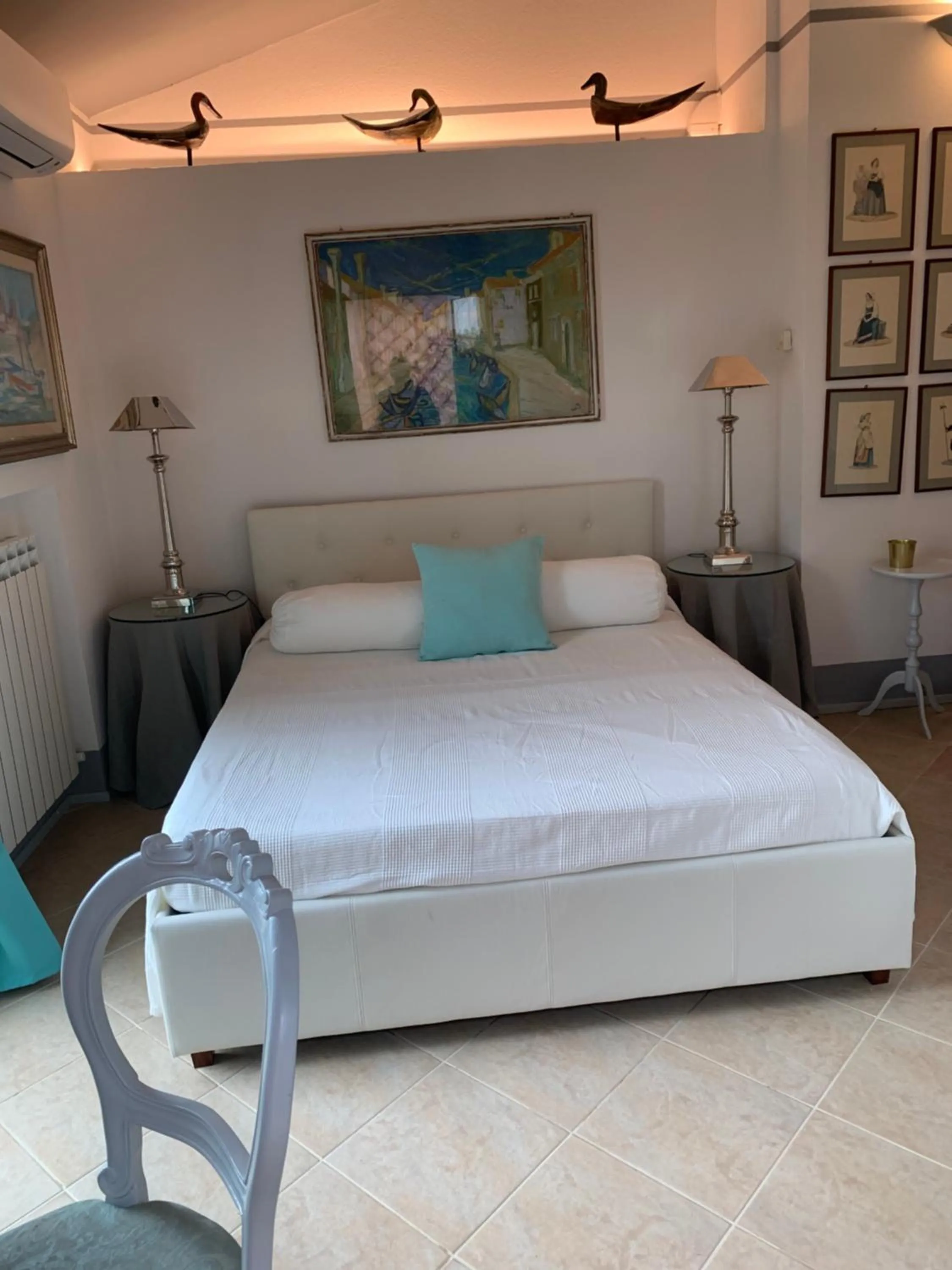 Photo of the whole room, Bed in Relais Il Margarito