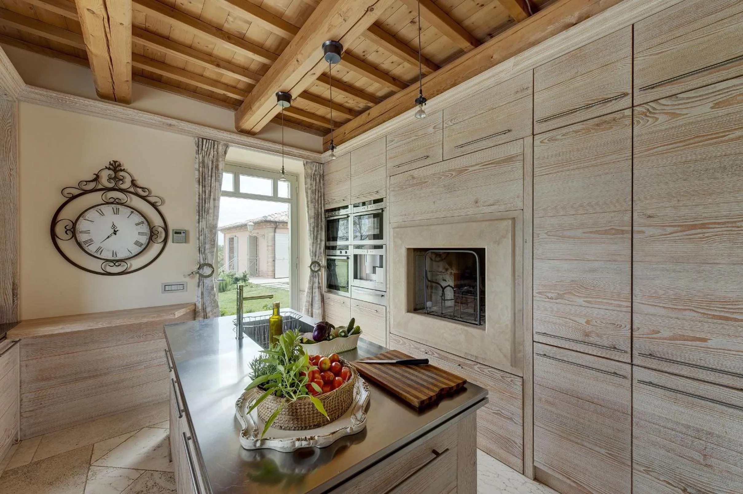 Decorative detail in Relais Il Margarito