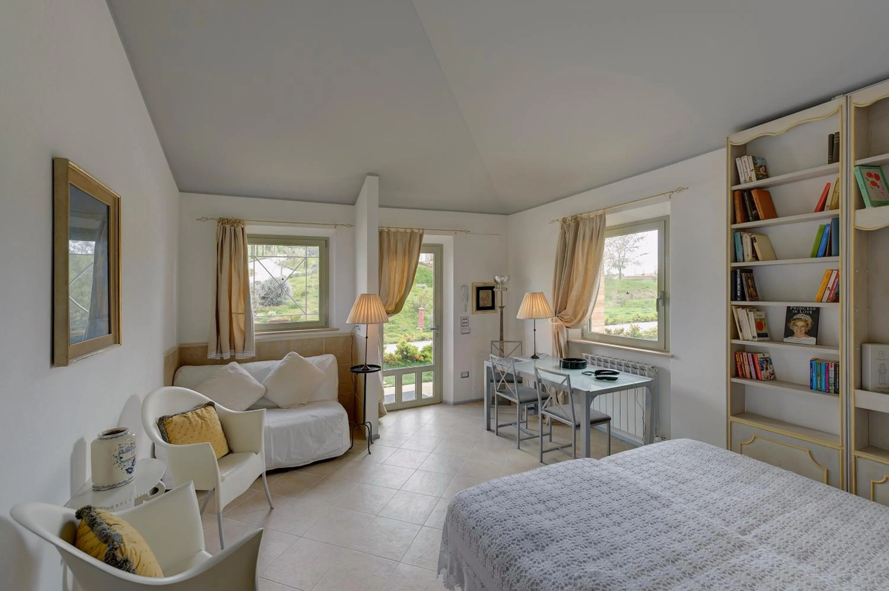 Photo of the whole room, Bed in Relais Il Margarito