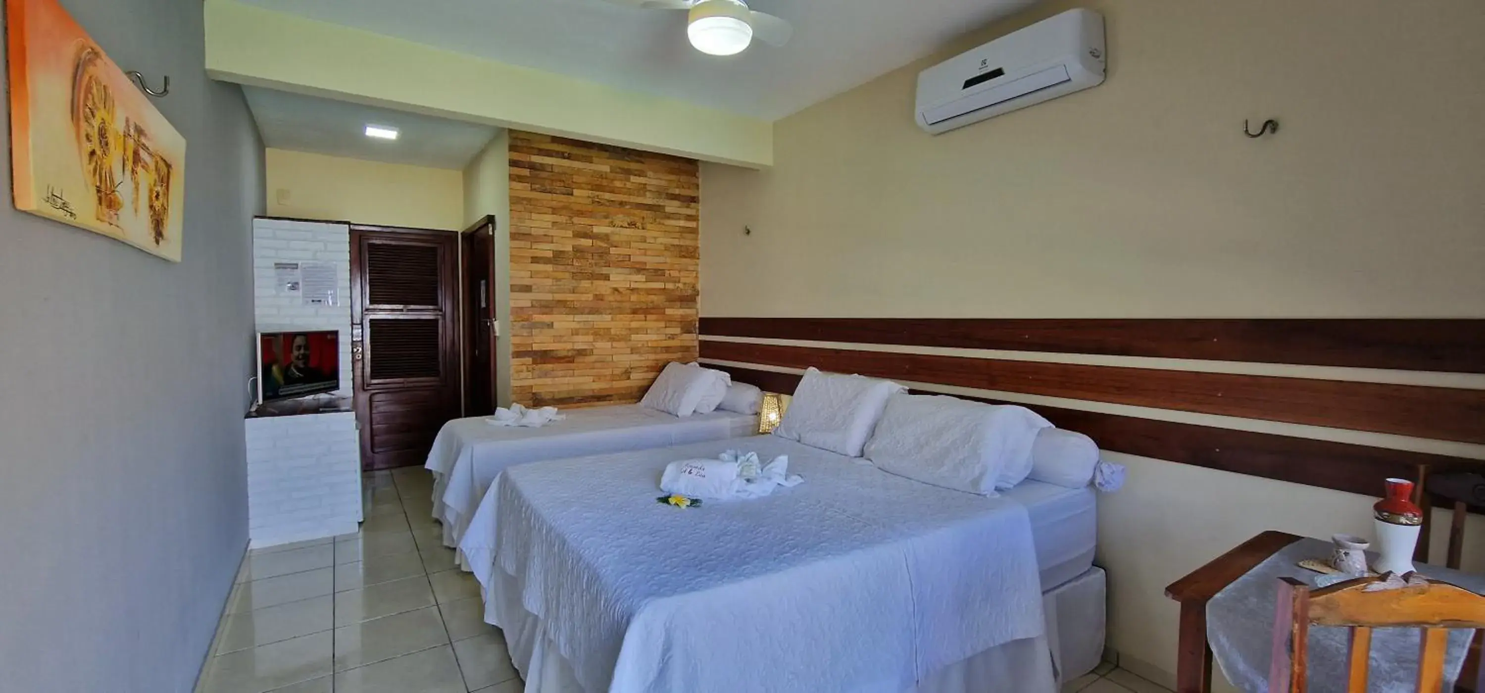 Deluxe Queen Room - single occupancy in Hotel Pousada Sol & Lua Deluxe Queen Room - single occupancy in Hotel Pousada Sol & Lua