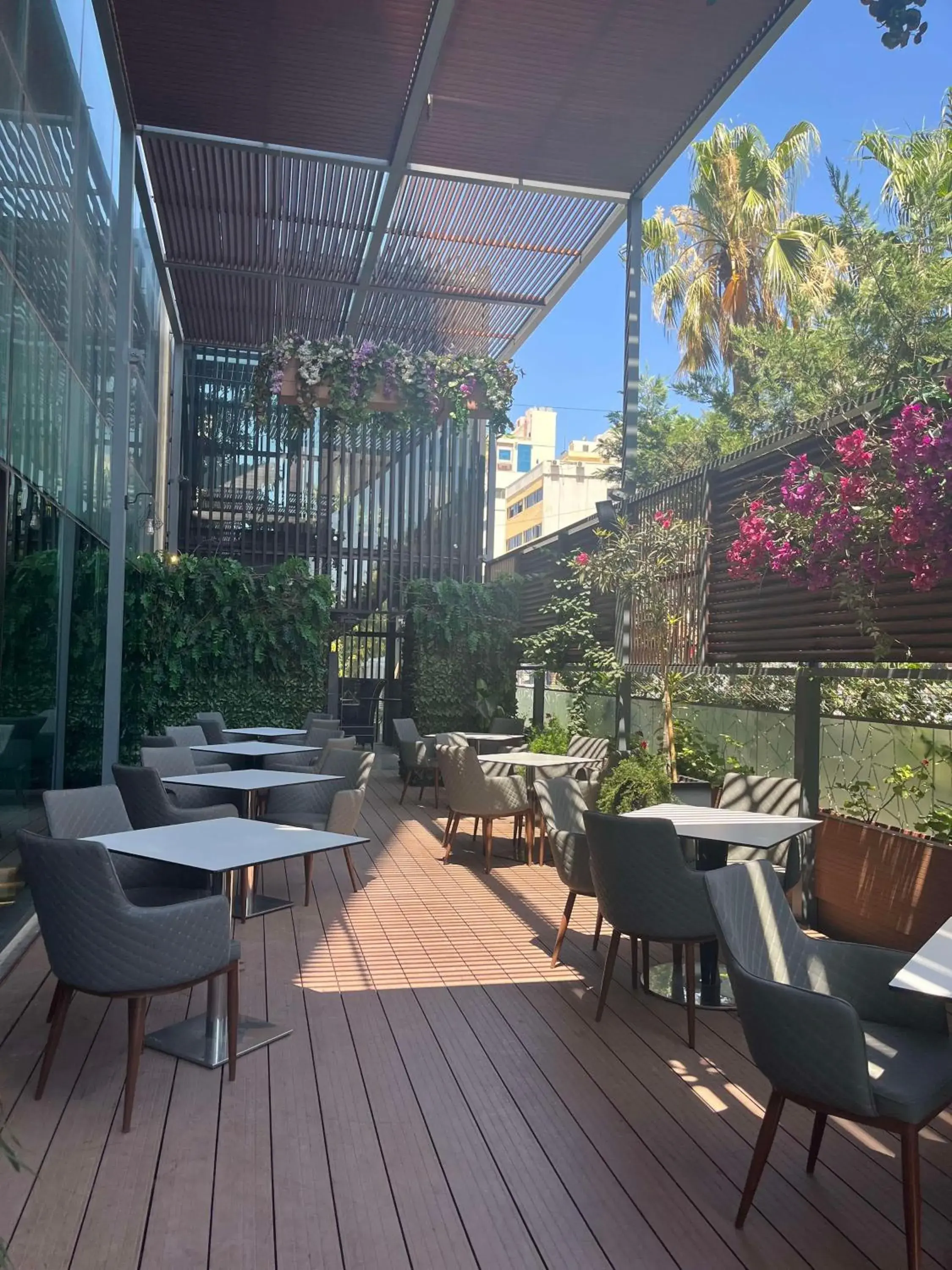 Restaurant/places to eat in Hilton Amman Restaurant/places to eat in Hilton Amman