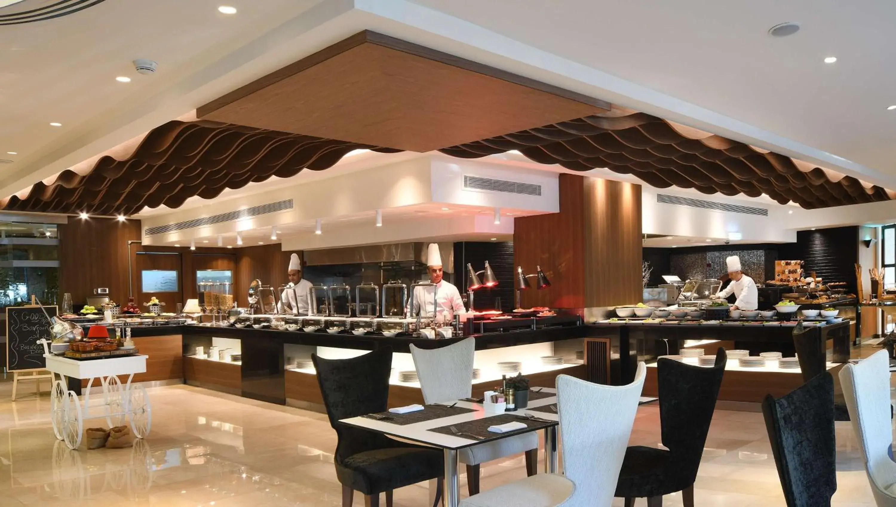 Restaurant/places to eat in Hilton Amman Restaurant/places to eat in Hilton Amman