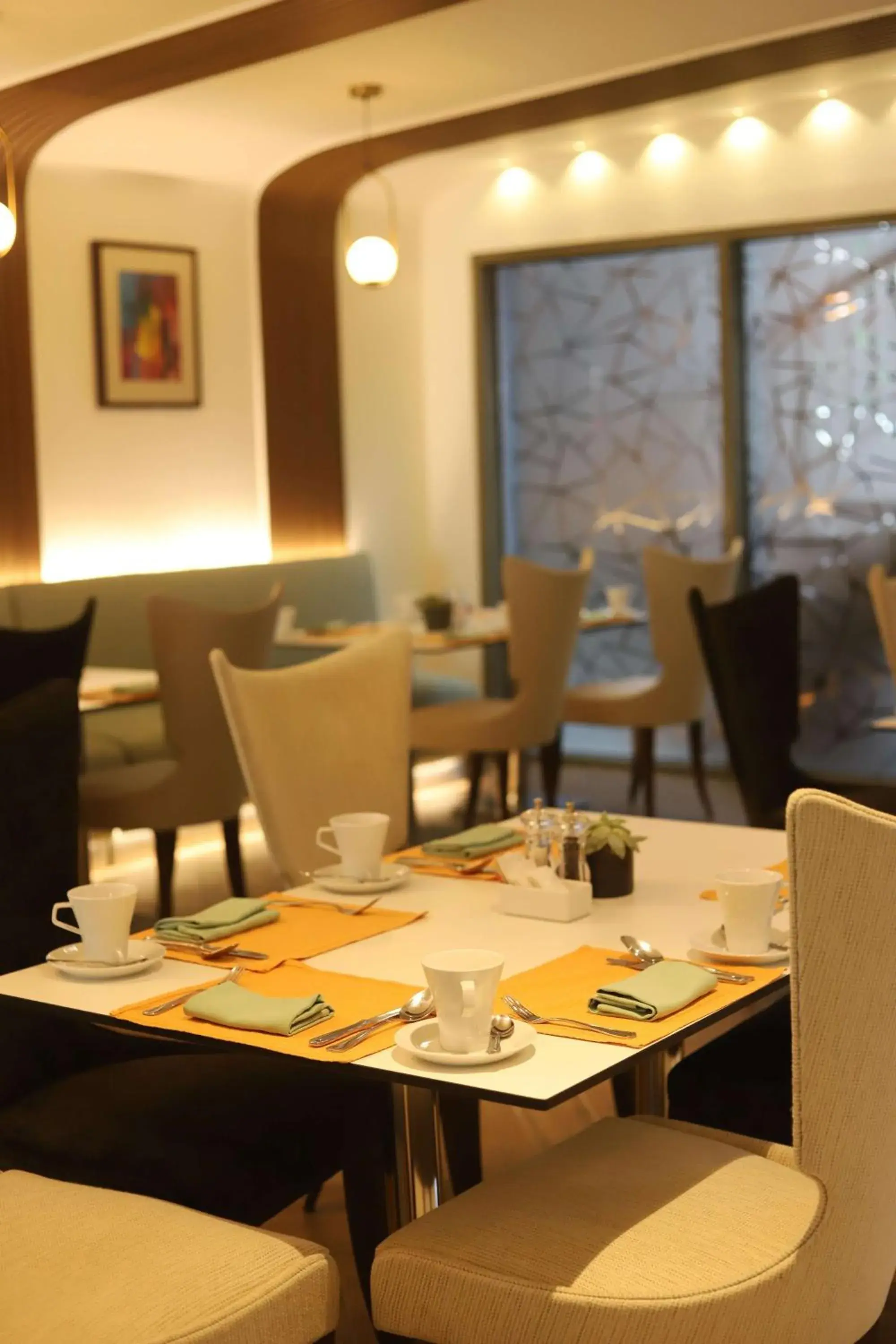 Restaurant/places to eat in Hilton Amman Restaurant/places to eat in Hilton Amman