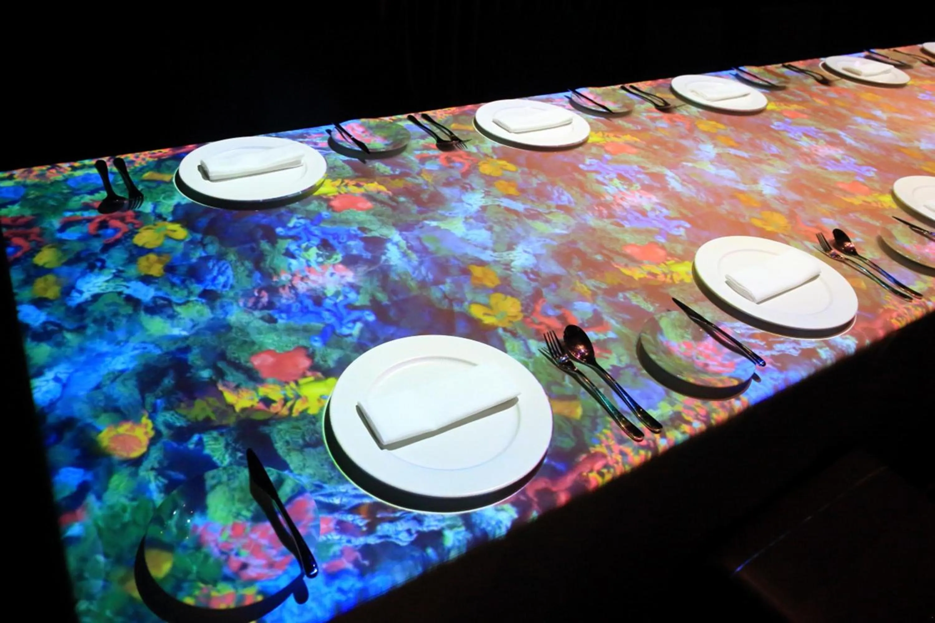 Dining area in Hilton Amman