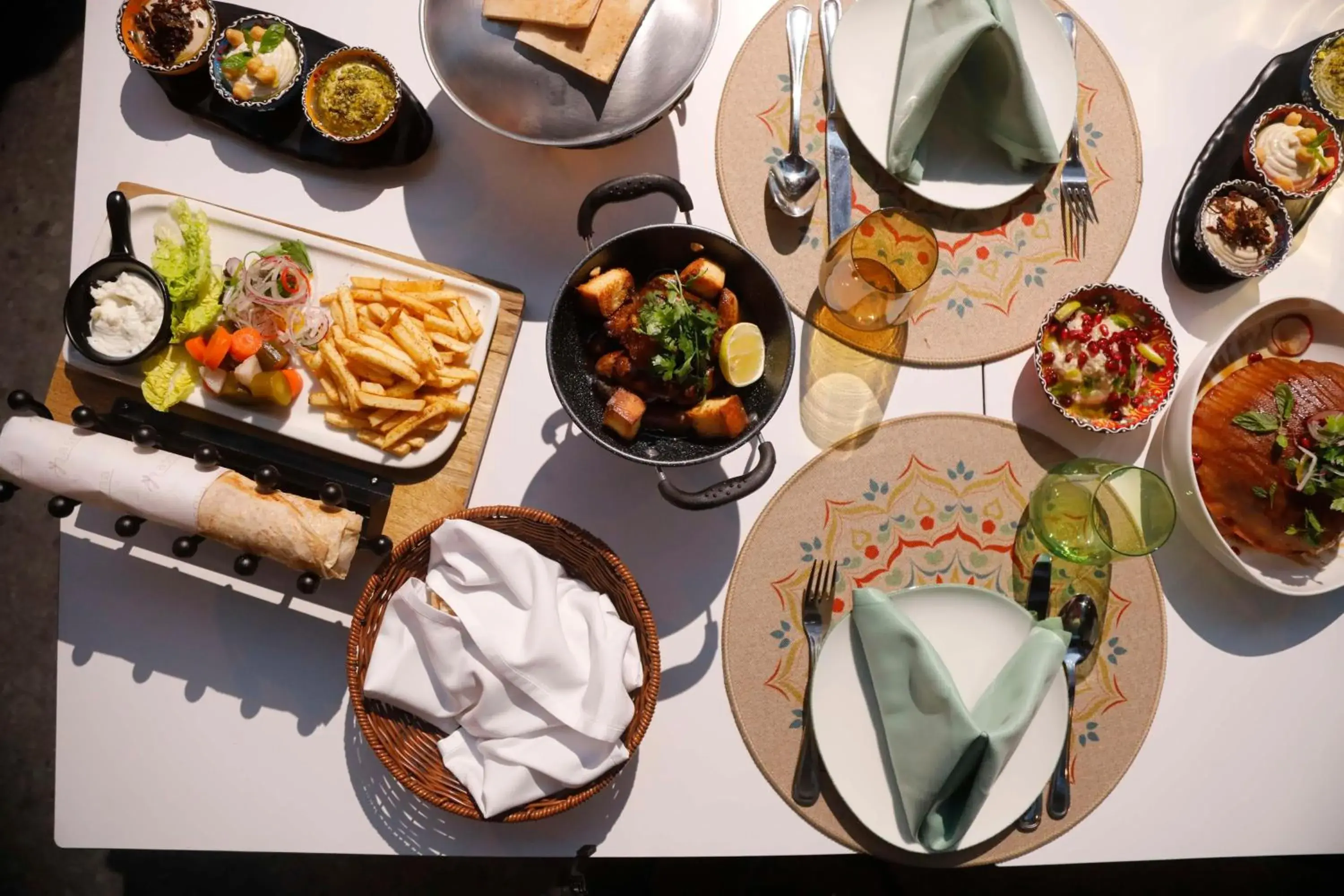 Restaurant/places to eat in Hilton Amman Restaurant/places to eat in Hilton Amman