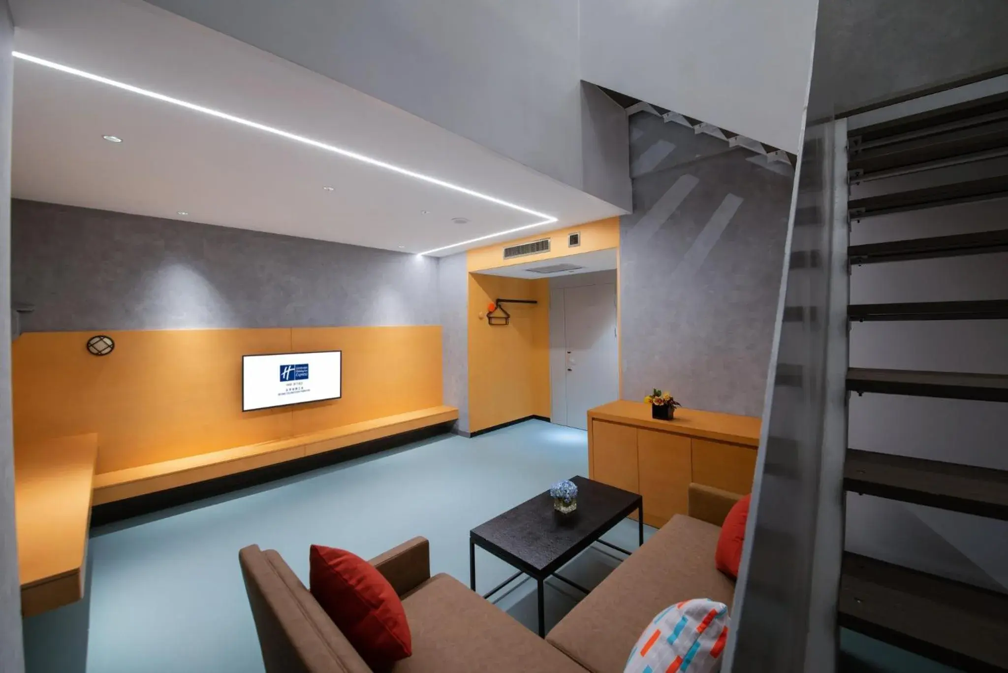 Photo of the whole room, Bed in Holiday Inn Express Beijing Shijingshan Parkview by IHG Photo of the whole room, Bed in Holiday Inn Express Beijing Shijingshan Parkview by IHG