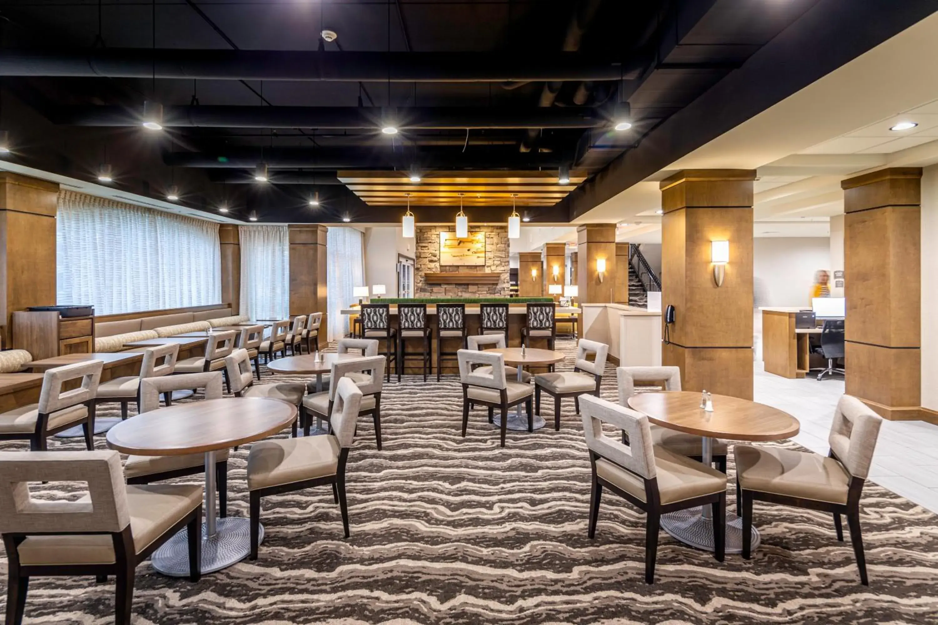 Restaurant/places to eat in Staybridge Suites Montgomery - Downtown by IHG Restaurant/places to eat in Staybridge Suites Montgomery - Downtown by IHG