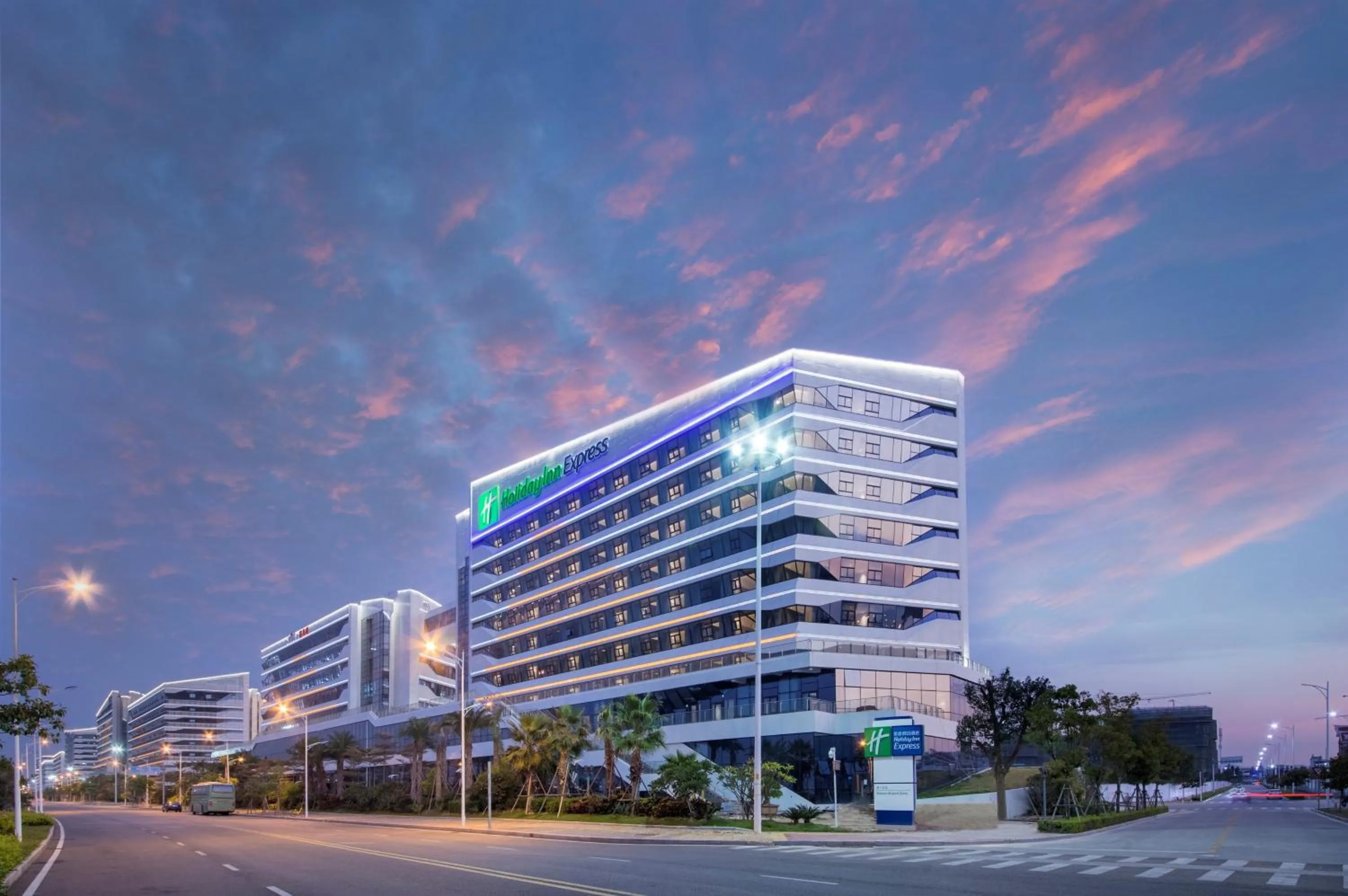 Property building in Holiday Inn Express Xiamen Airport Zone by IHG