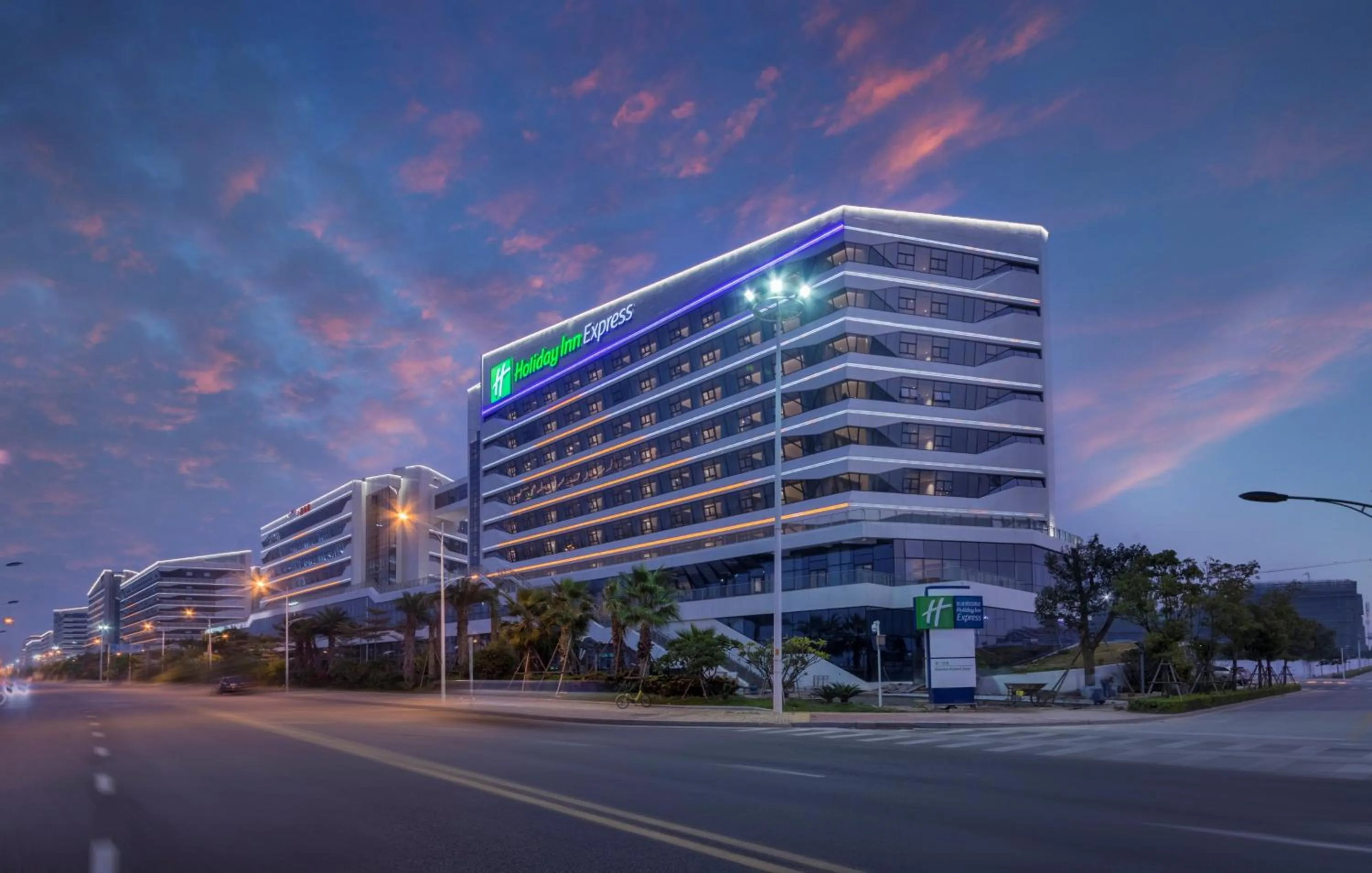 Property building in Holiday Inn Express Xiamen Airport Zone by IHG