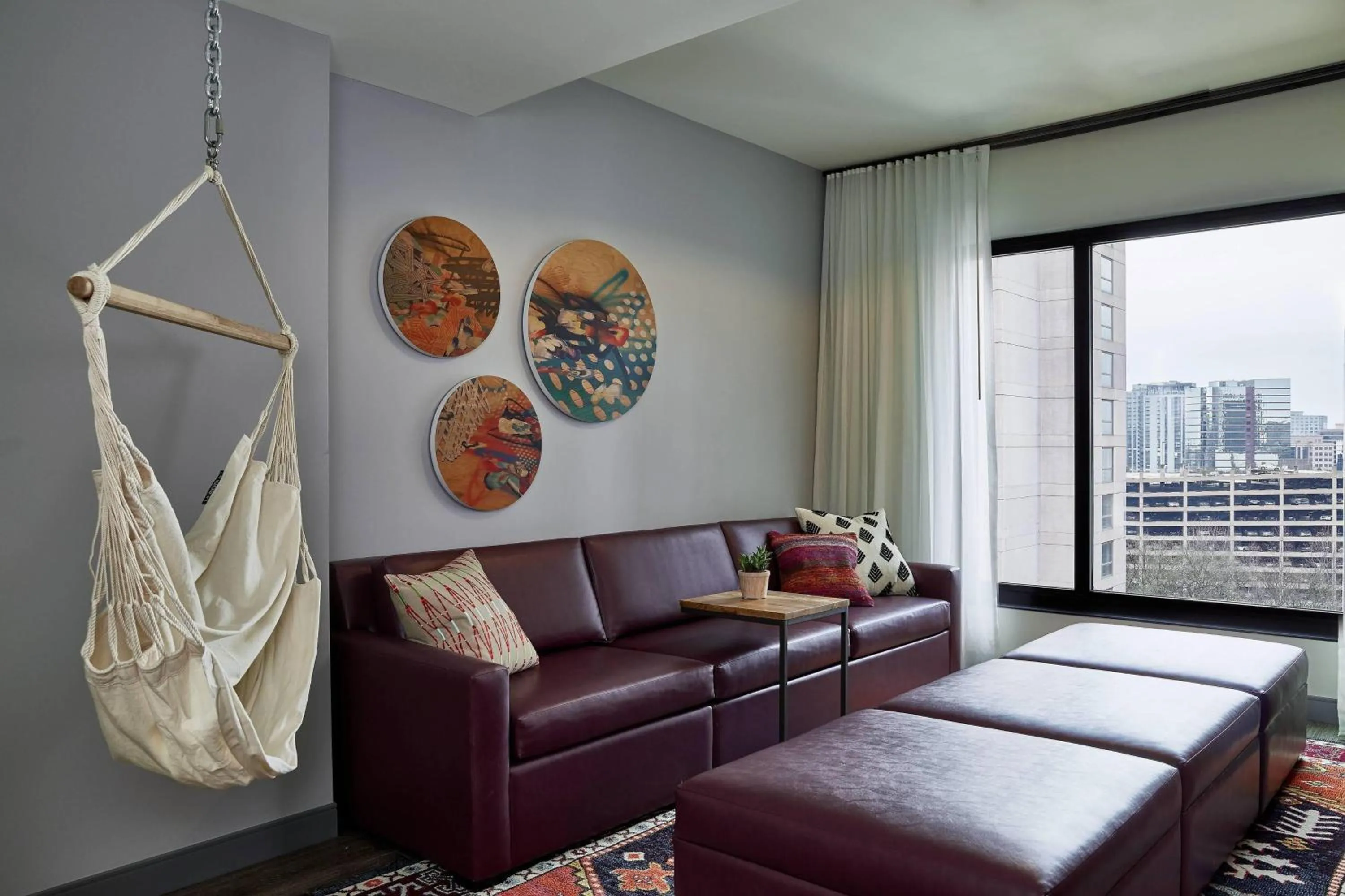 Living room in Moxy Atlanta Midtown