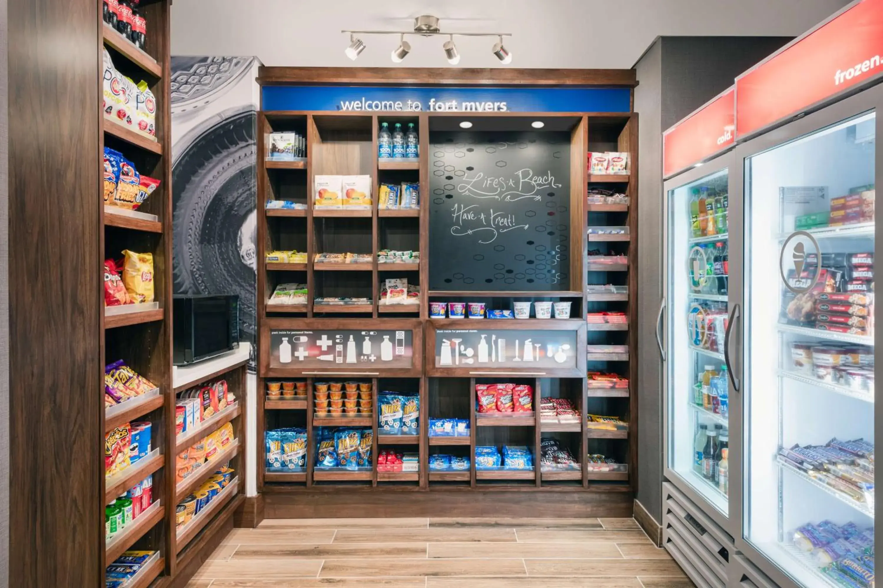 Restaurant/places to eat in Hampton Inn & Suites Fort Myers Beach/Sanibel Gateway Restaurant/places to eat in Hampton Inn & Suites Fort Myers Beach/Sanibel Gateway