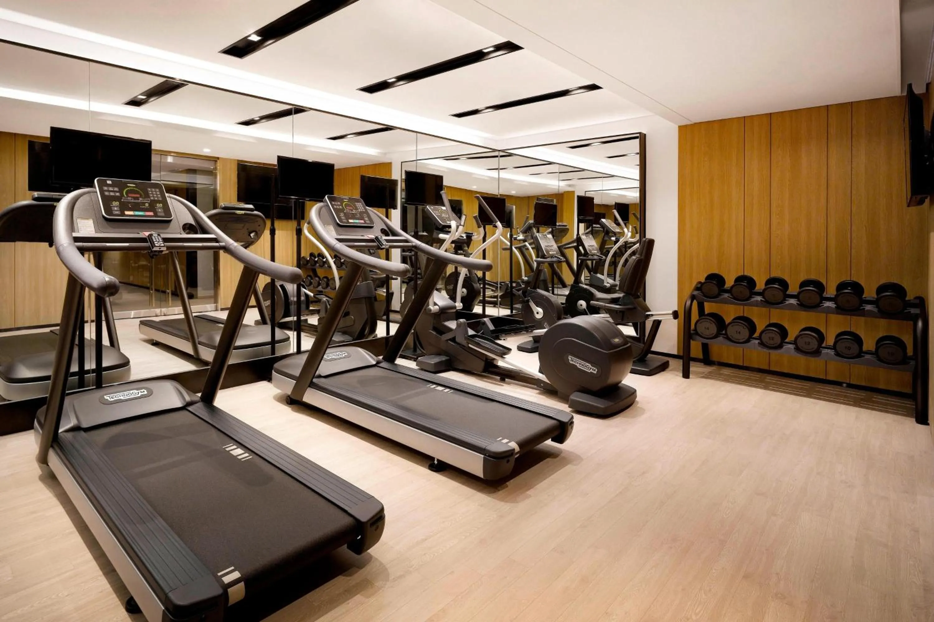 Fitness centre/facilities in Fairfield by Marriott Busan