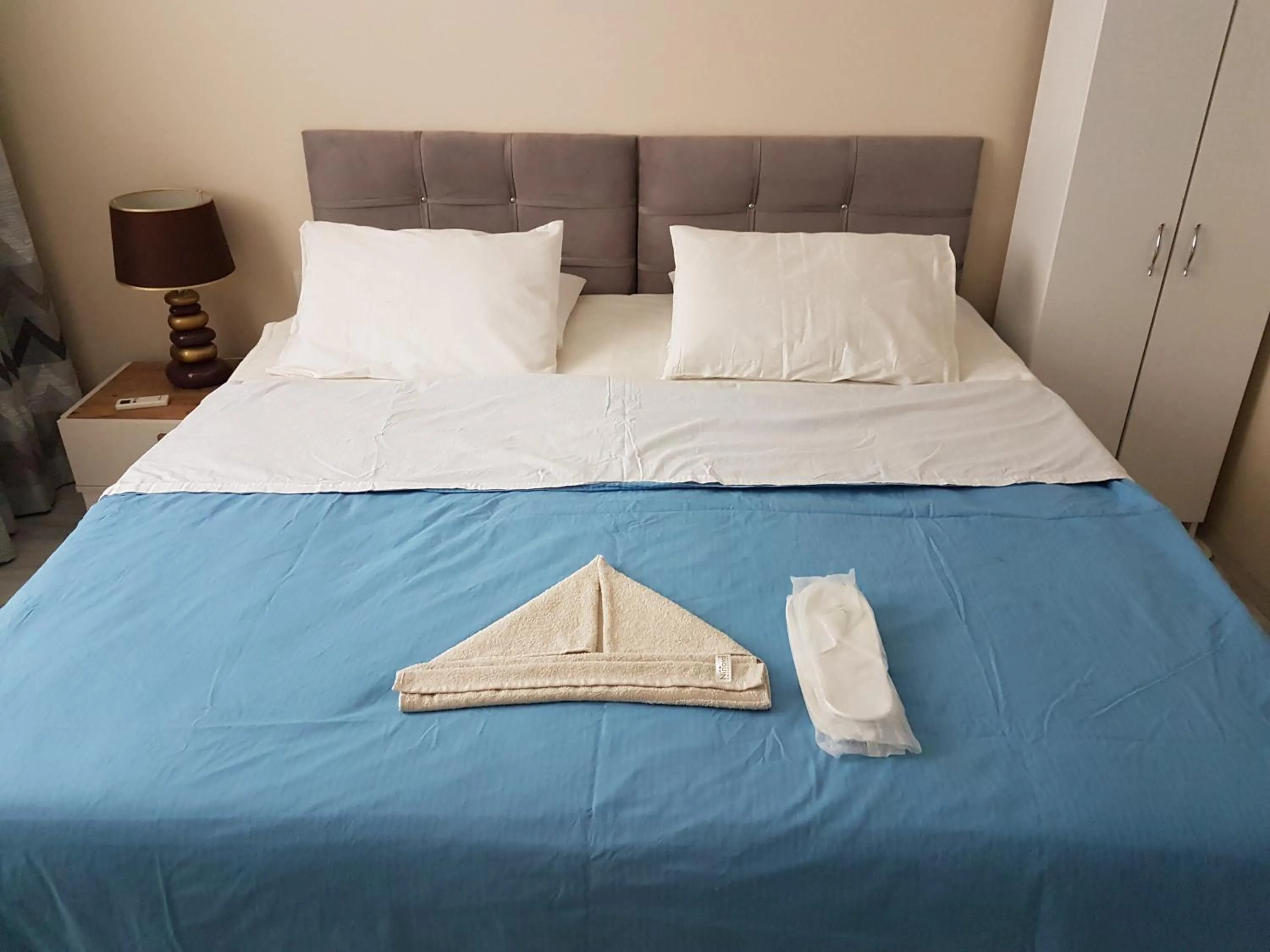 Bed in Yeşilyurt Pansiyon Hotel