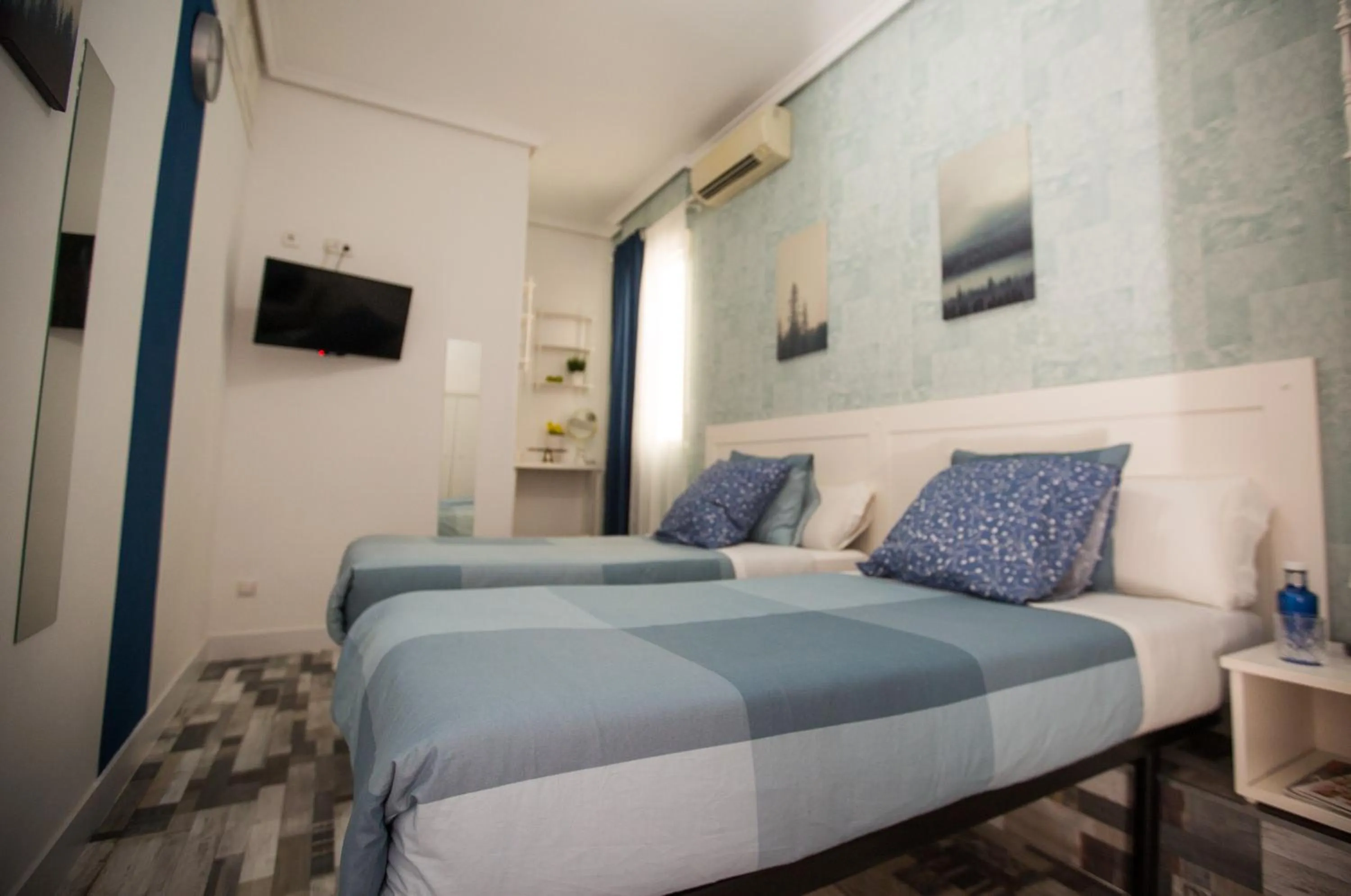 Bed in Fuencarral Adeco