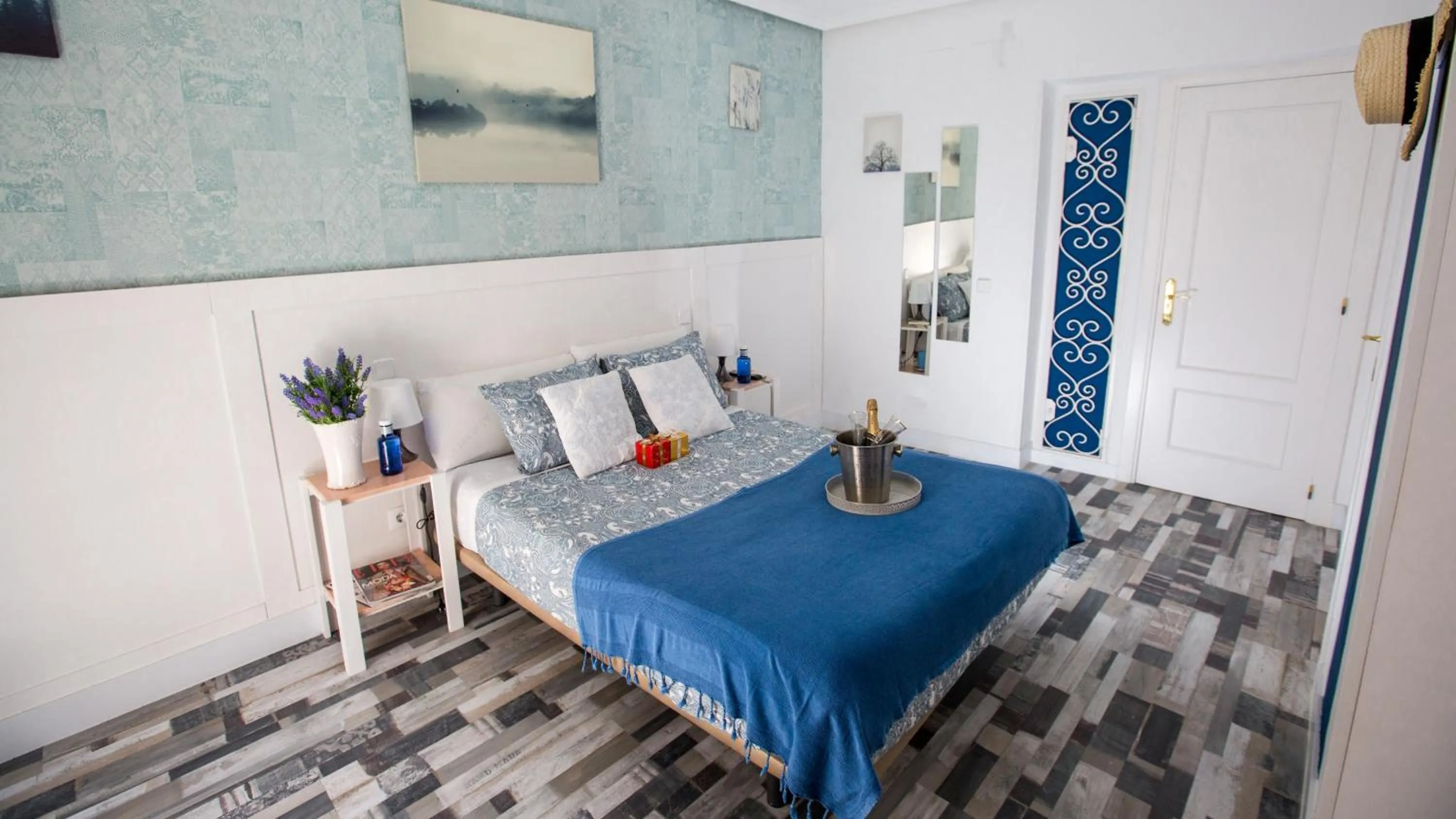 Bed in Fuencarral Adeco