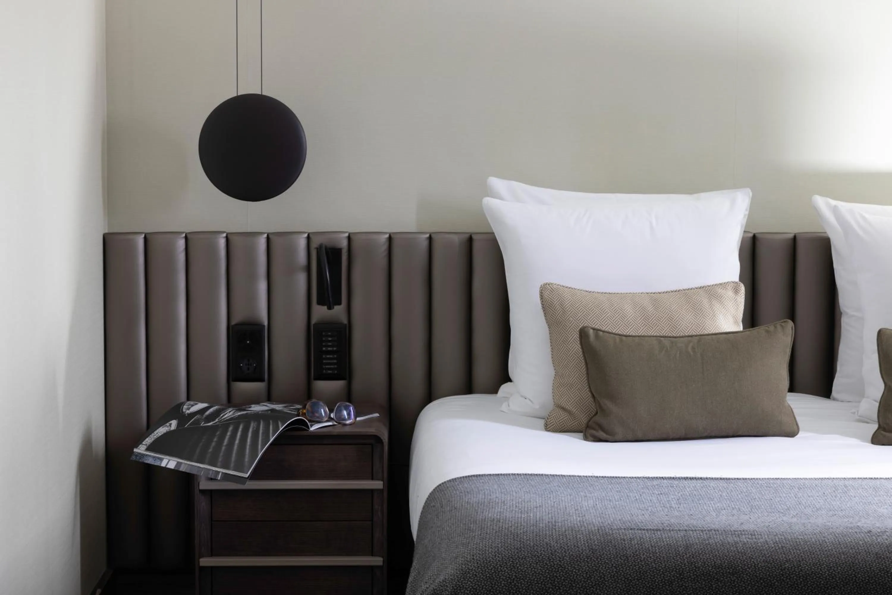 Bed in Hotel D Geneva