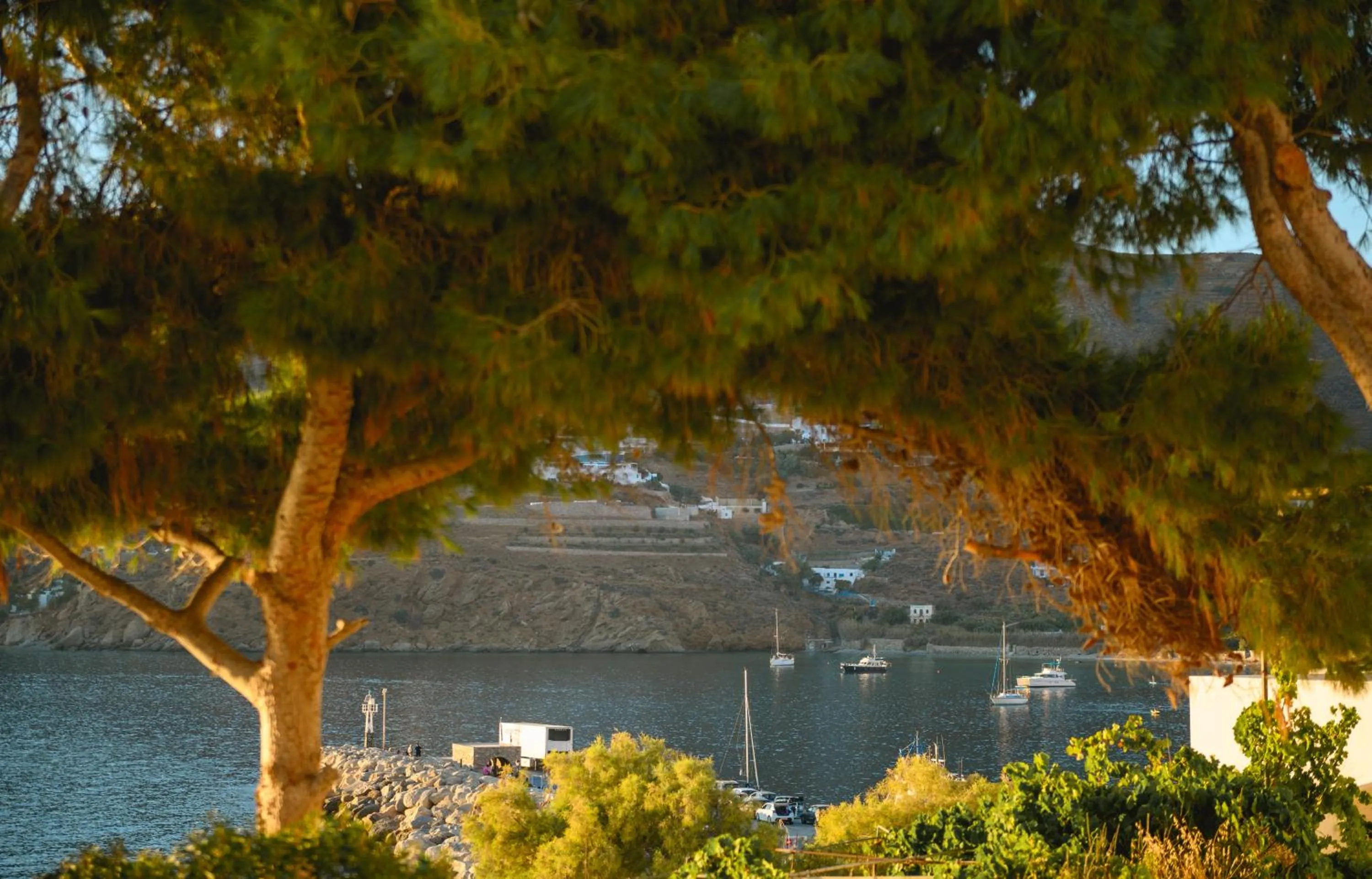 Yperia Hotel