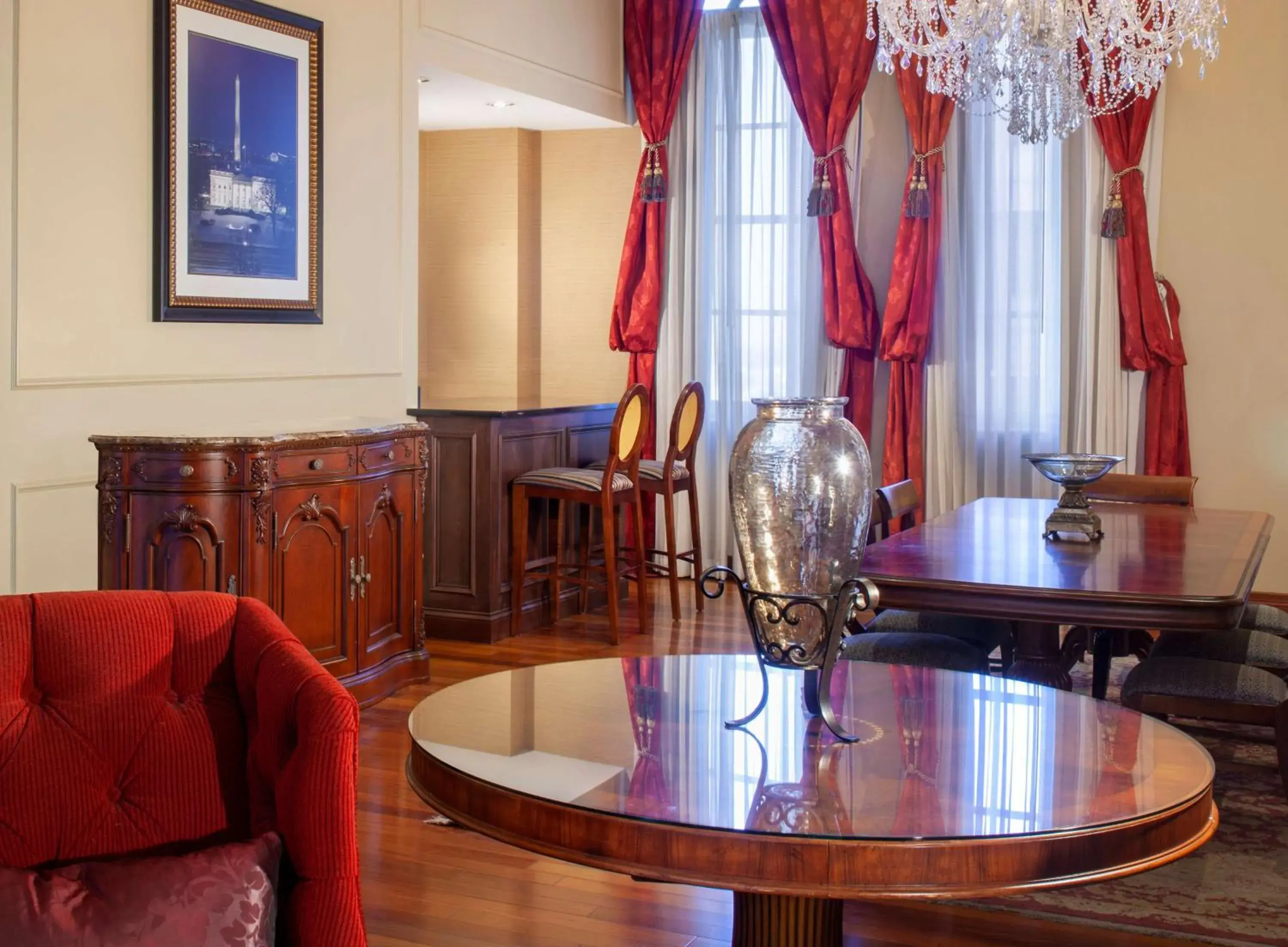 Photo of the whole room in Hilton Fort Worth Photo of the whole room in Hilton Fort Worth