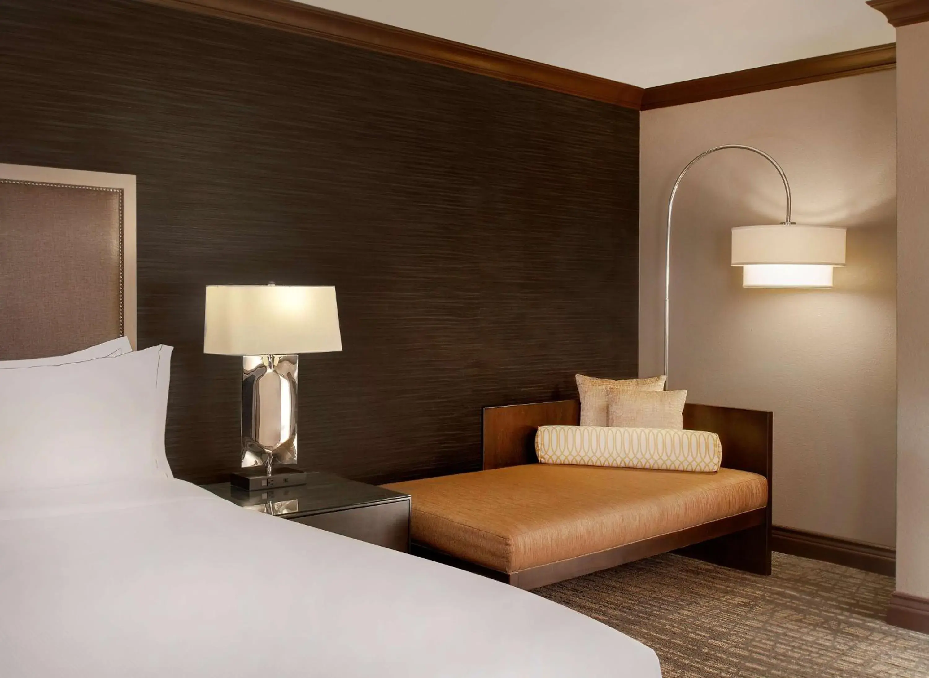 Living room, Bed in Hilton Fort Worth Living room, Bed in Hilton Fort Worth