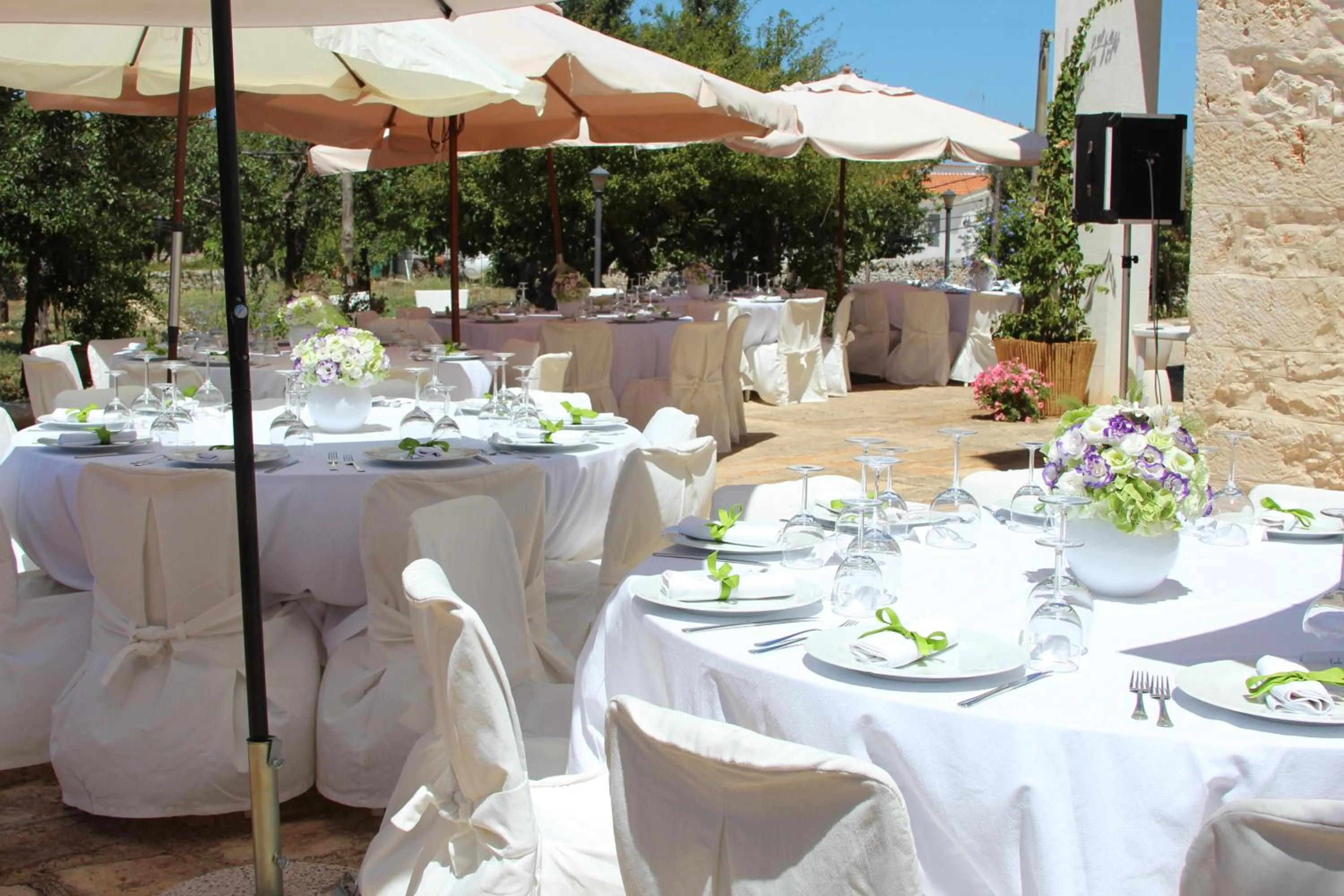 Restaurant/places to eat in Masseria Valente