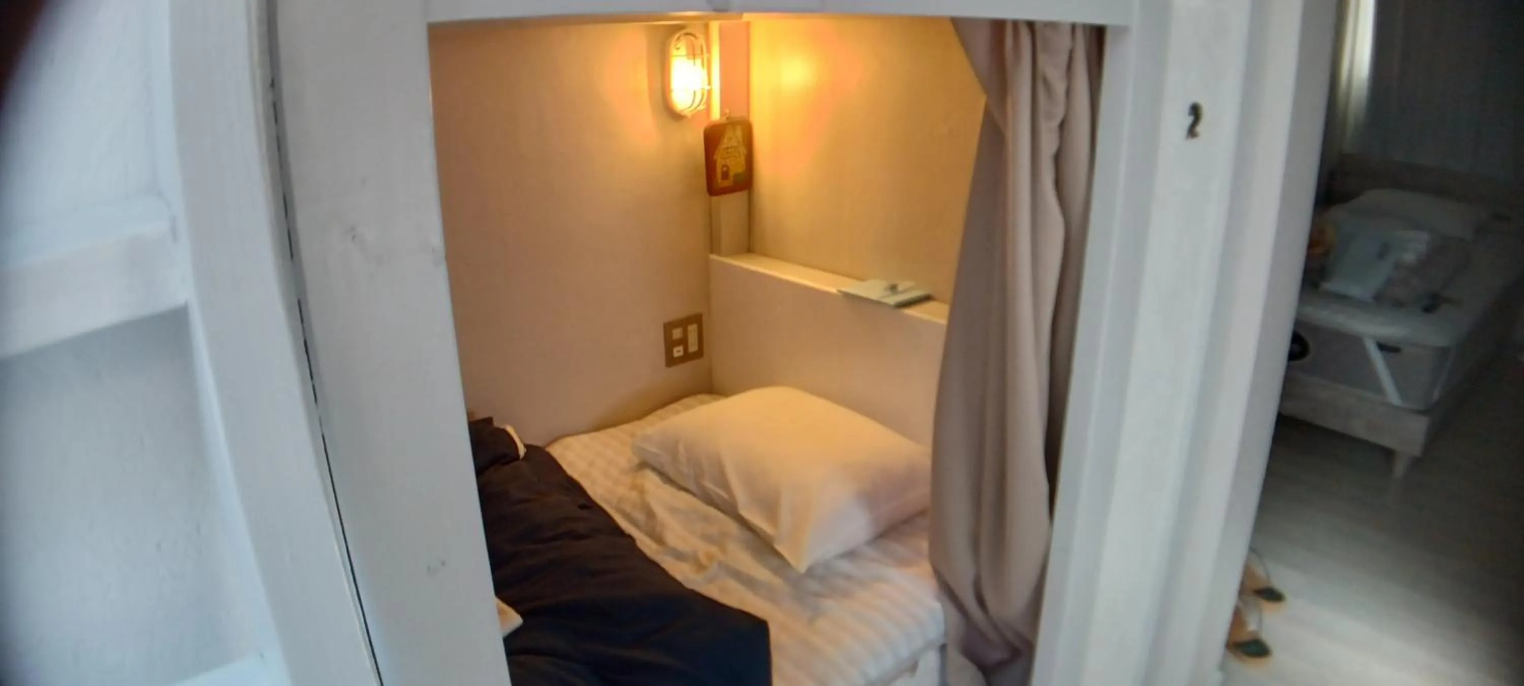 Bed in Little Barrel