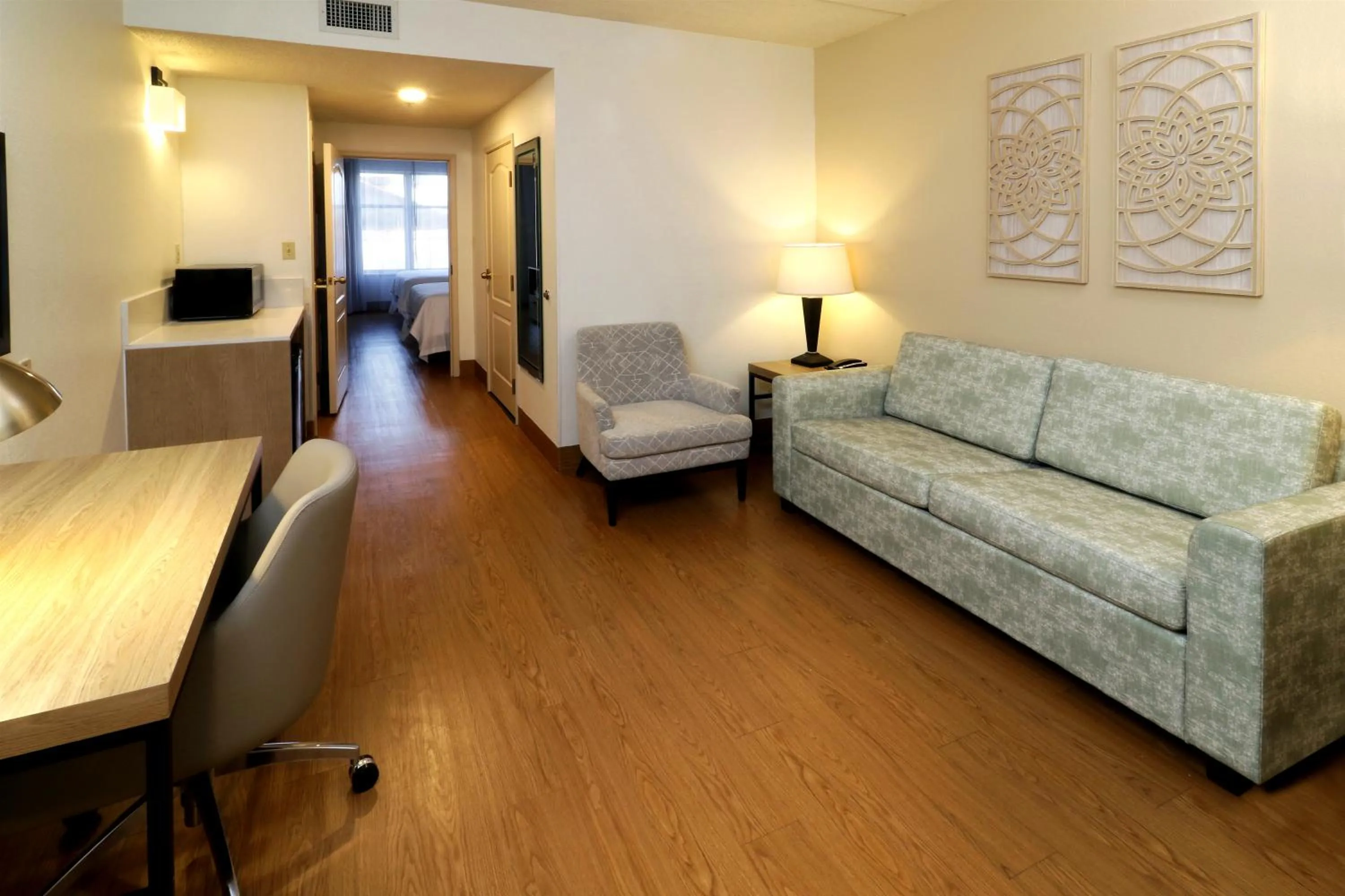 Seating area in Wyndham Garden McAllen at La Plaza Mall