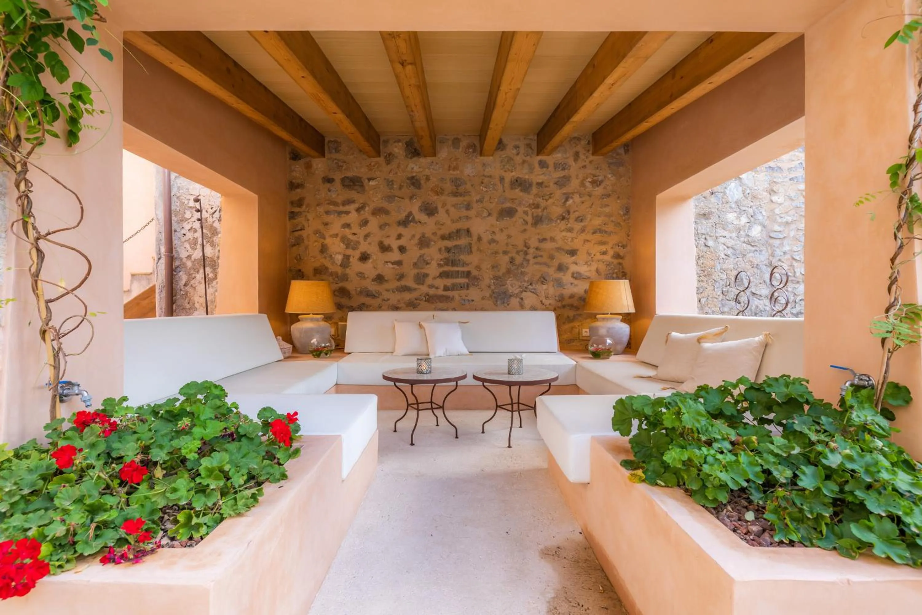 Patio in Yartan Boutique Hotel - Adults Only