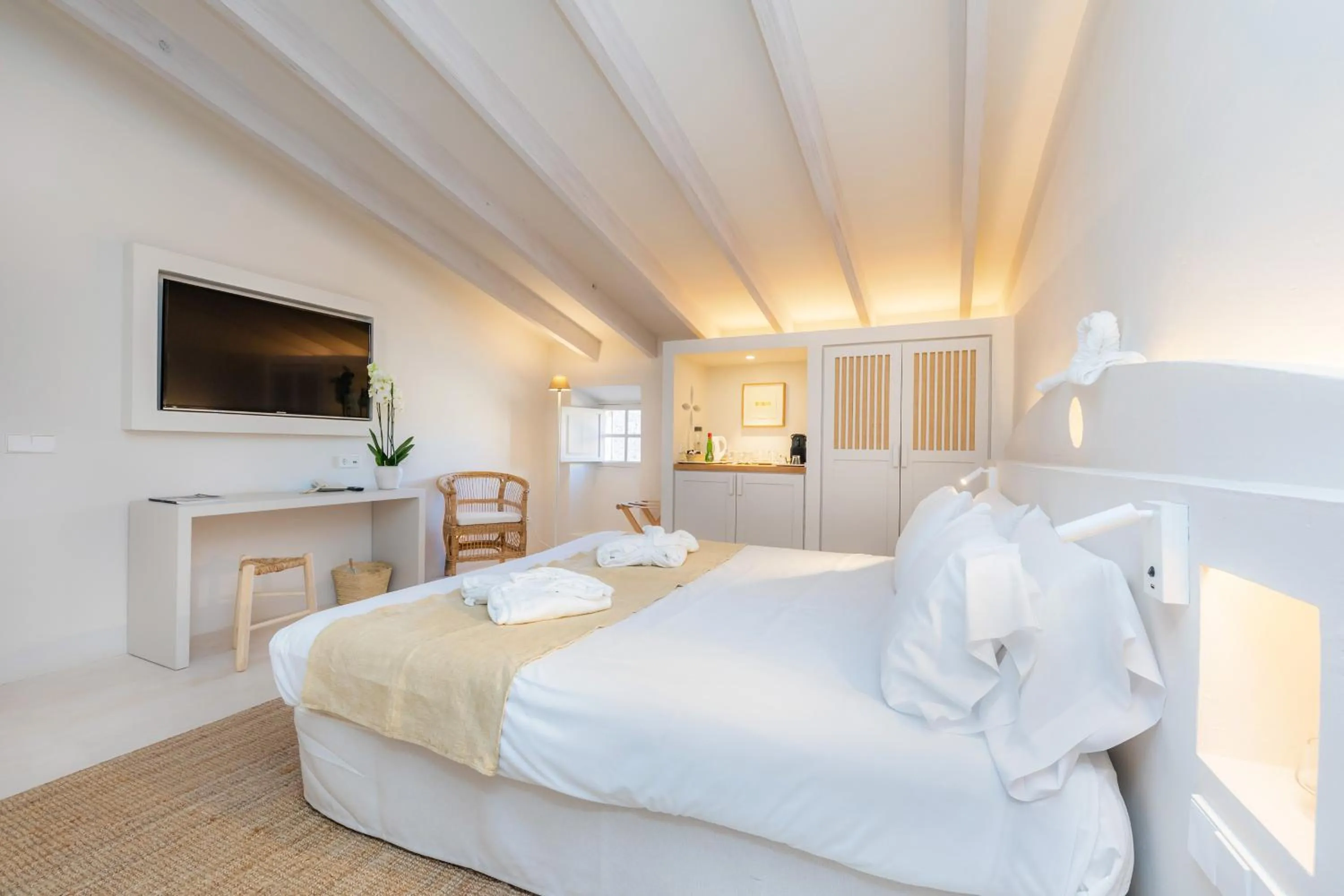 Bed in Yartan Boutique Hotel - Adults Only