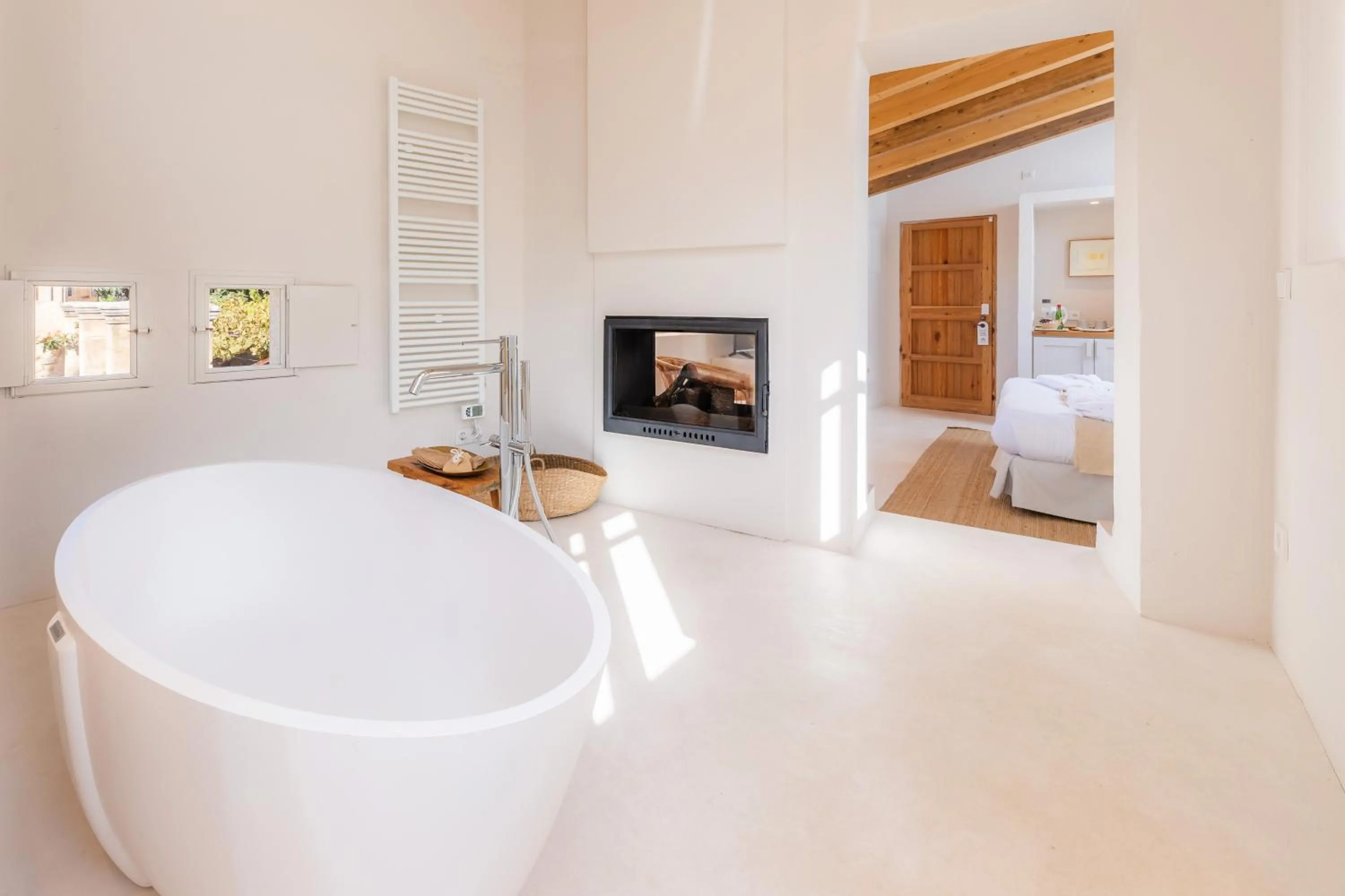 Bathroom, Bed in Yartan Boutique Hotel - Adults Only