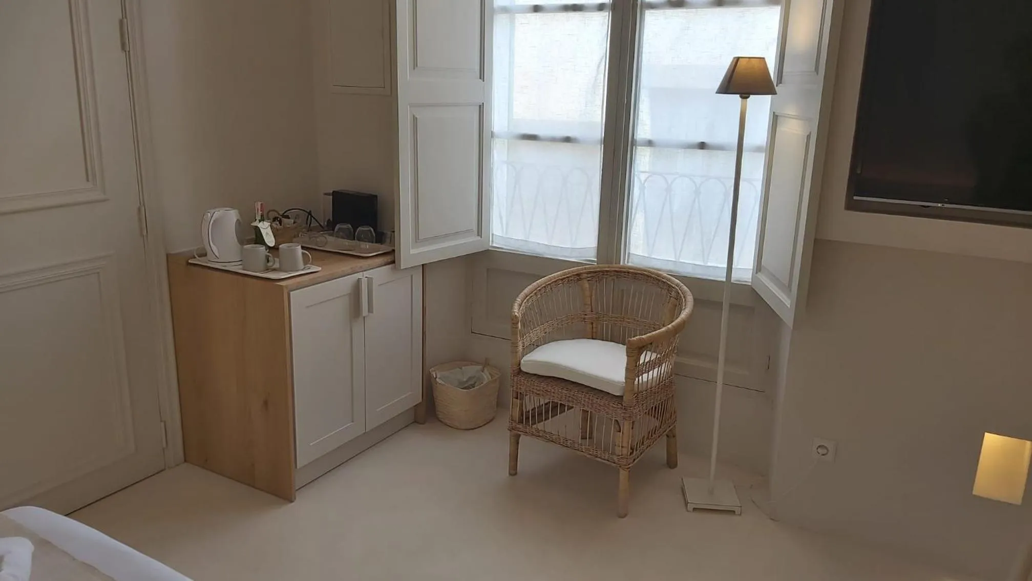 Coffee/tea facilities in Yartan Boutique Hotel - Adults Only