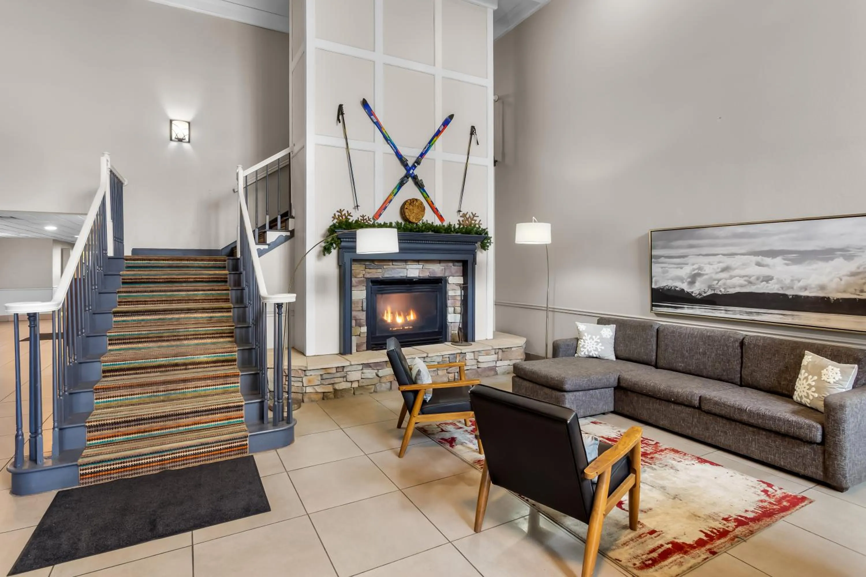 Lobby or reception in Country Inn & Suites by Radisson, Beckley, WV