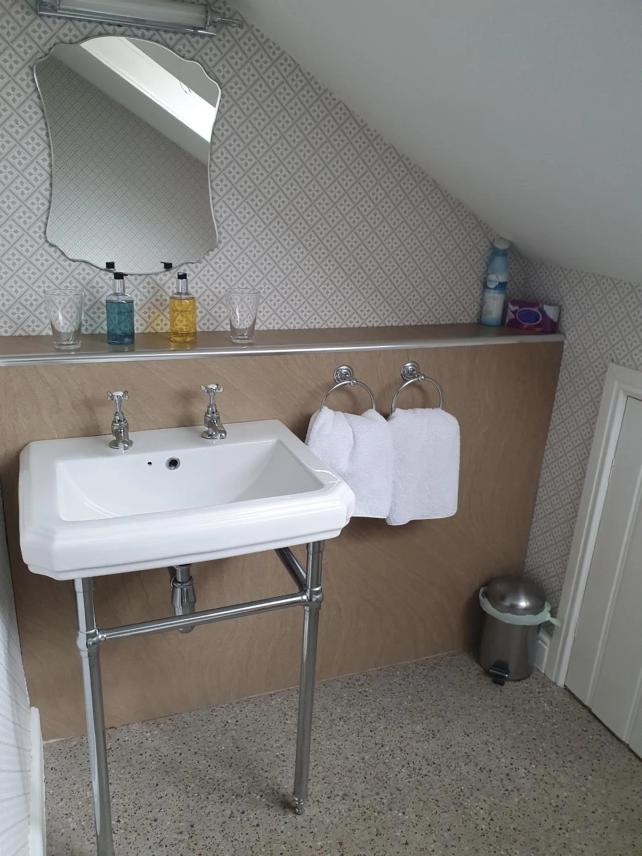 Strathmore Guest House