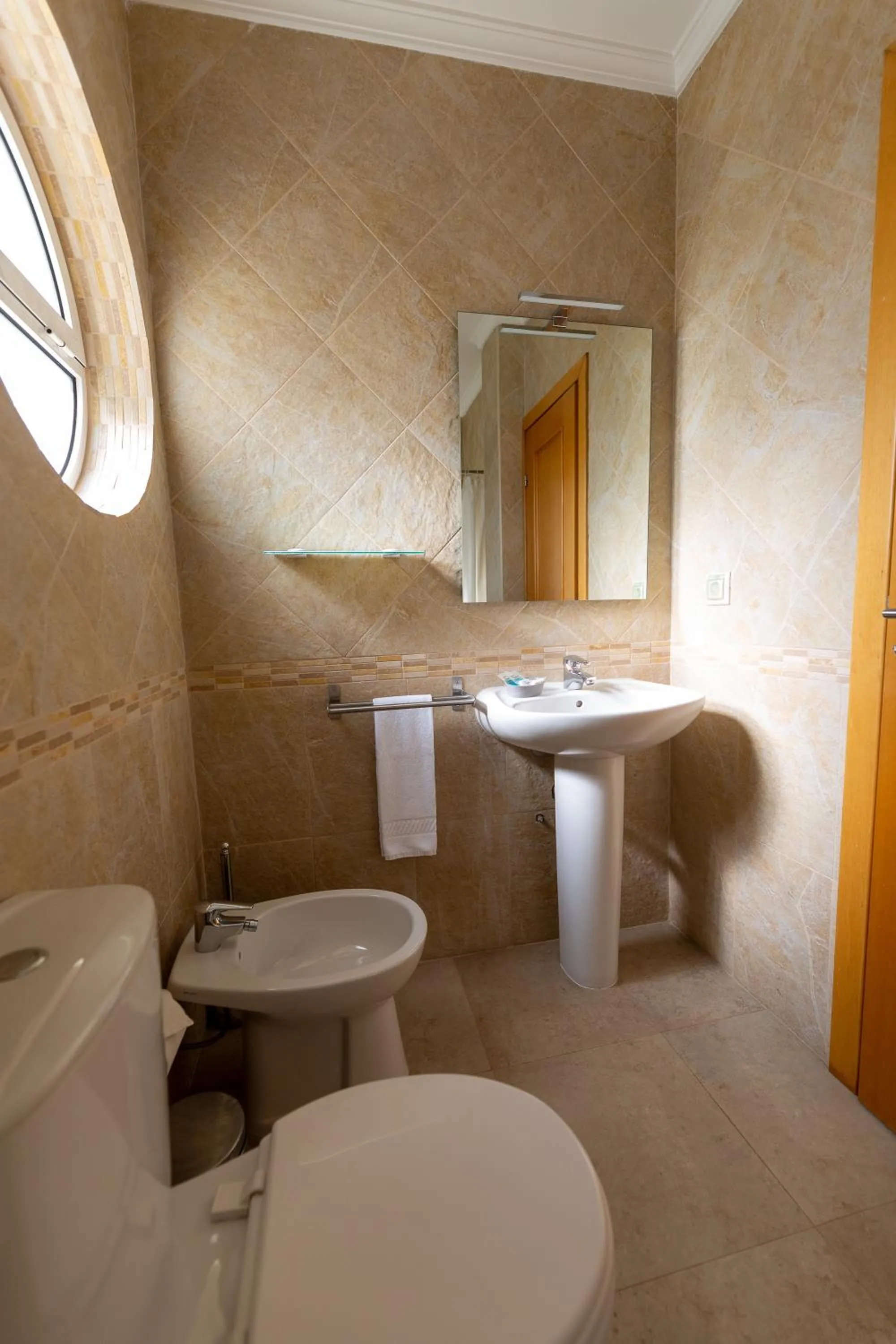 Toilet in Boutique & Villas Boliqueime