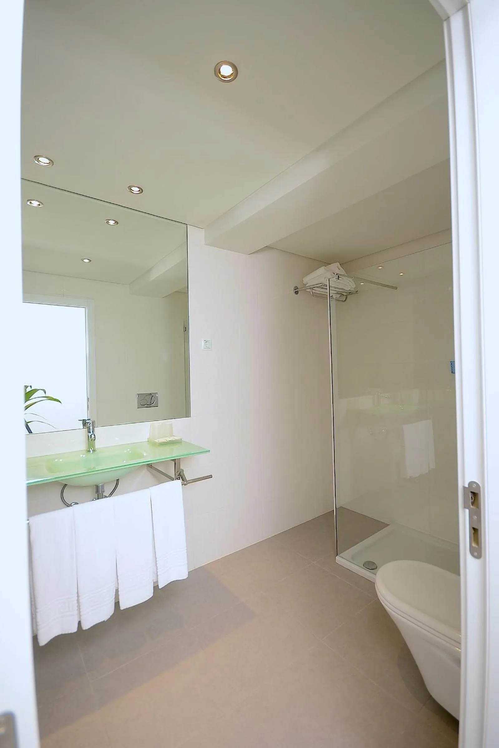 Shower in Boutique & Villas Boliqueime