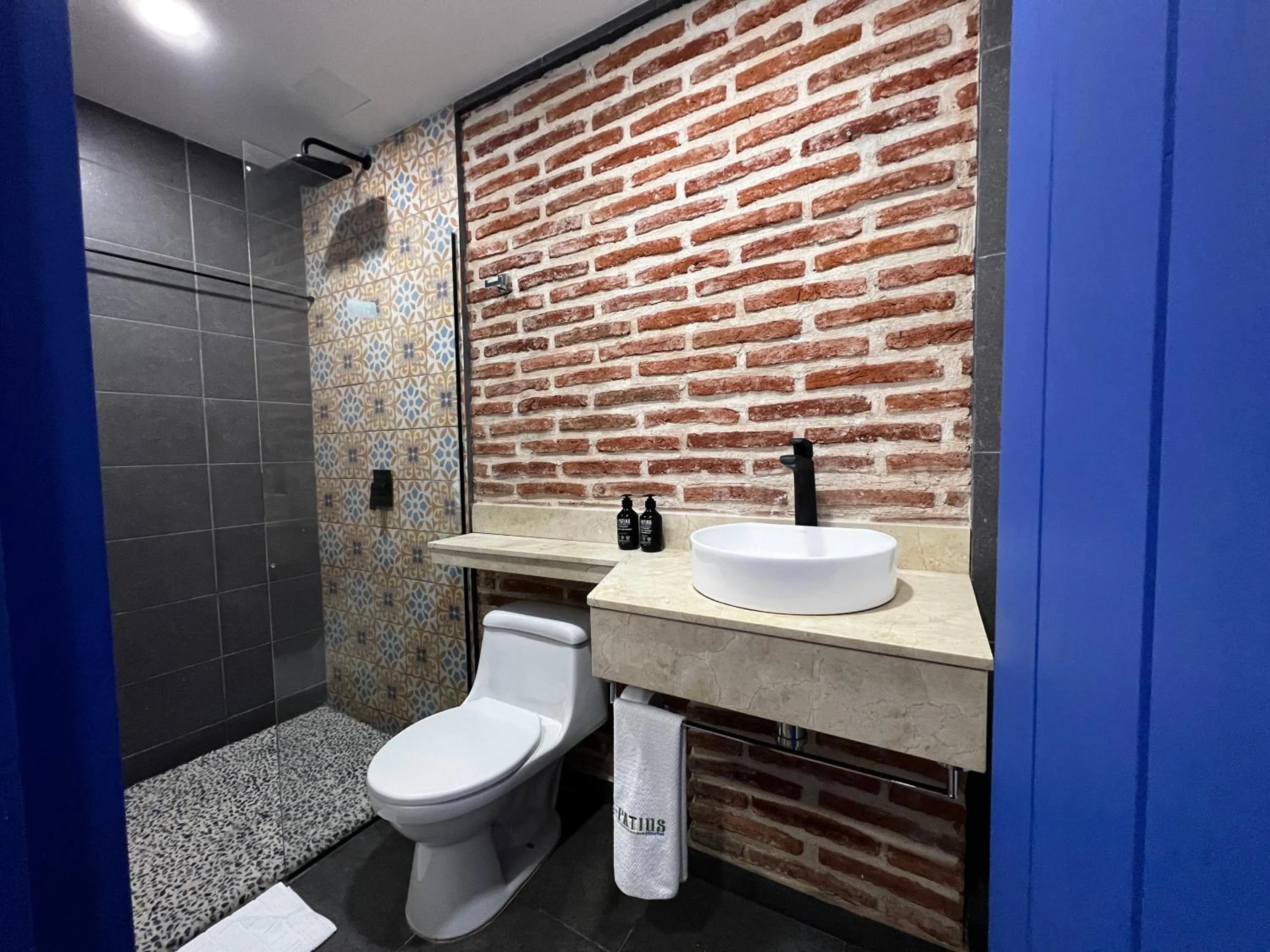 Bathroom in Hotel Casa Baluarte