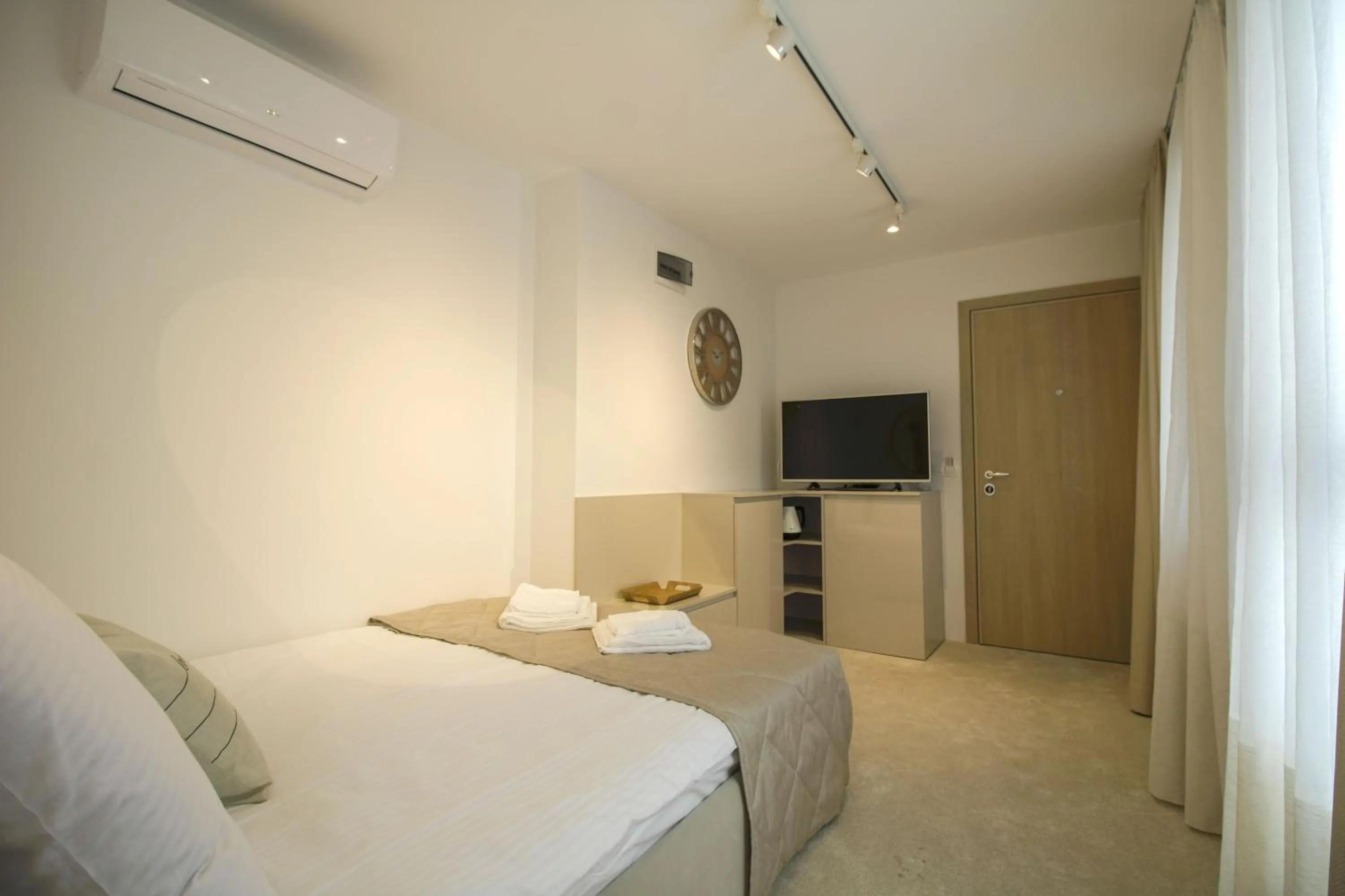TV and multimedia, Bed in Boutique Apartments Blagoevgrad