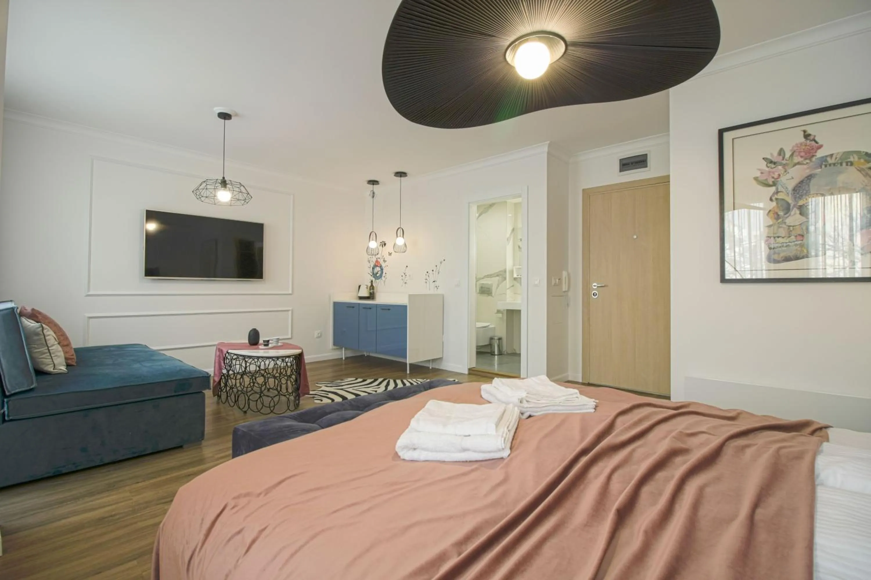 Bathroom, Bed in Boutique Apartments Blagoevgrad