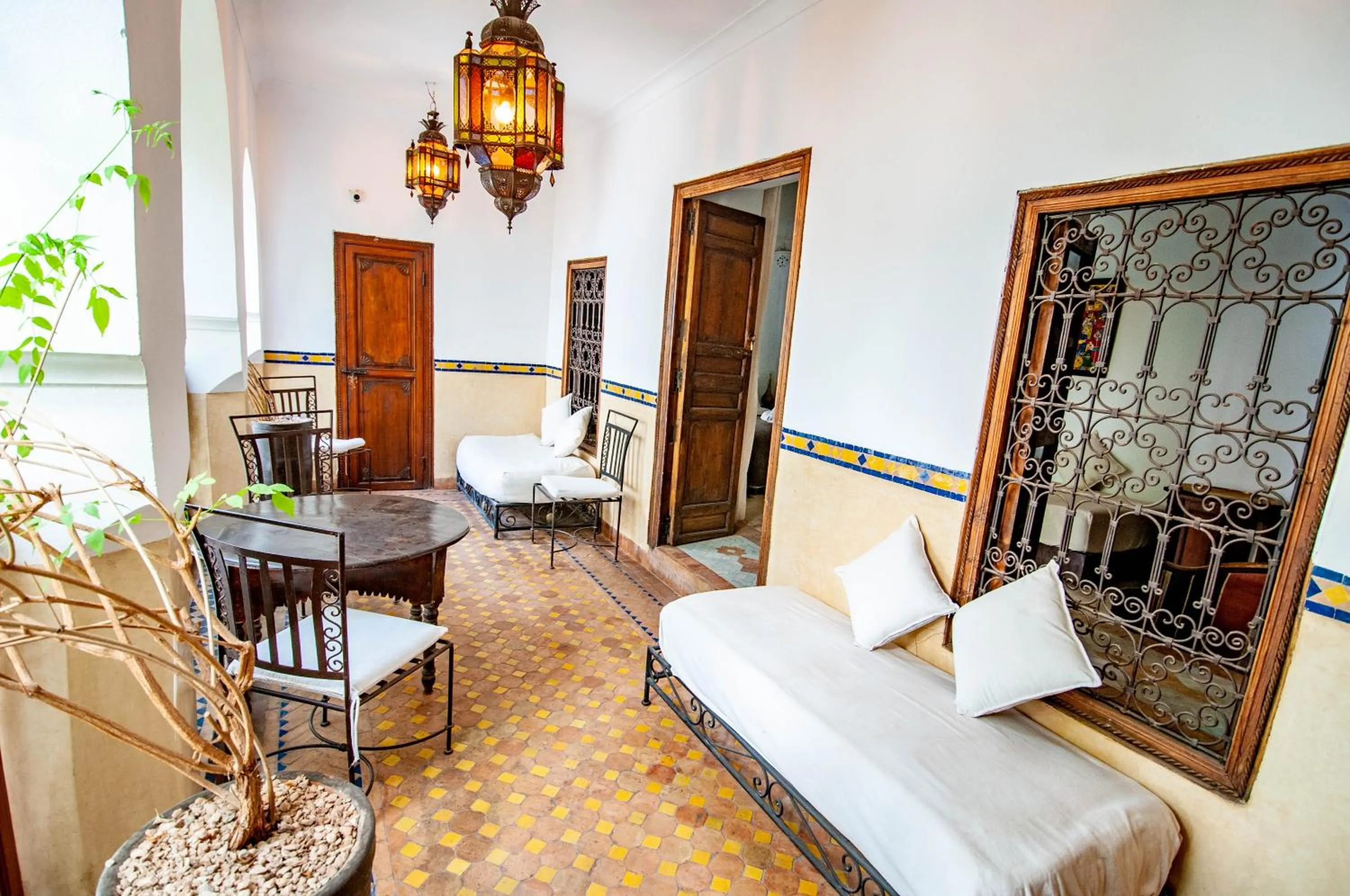 Bed in Hotel & Spa Riad Dar El Aila