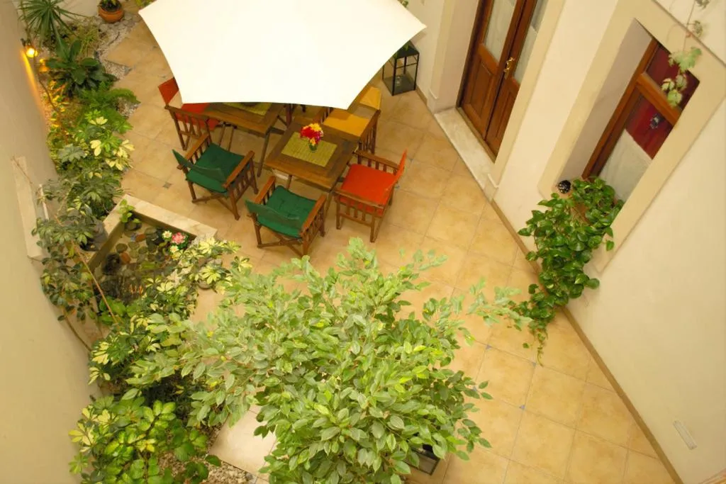 Patio in La Casona del Alma