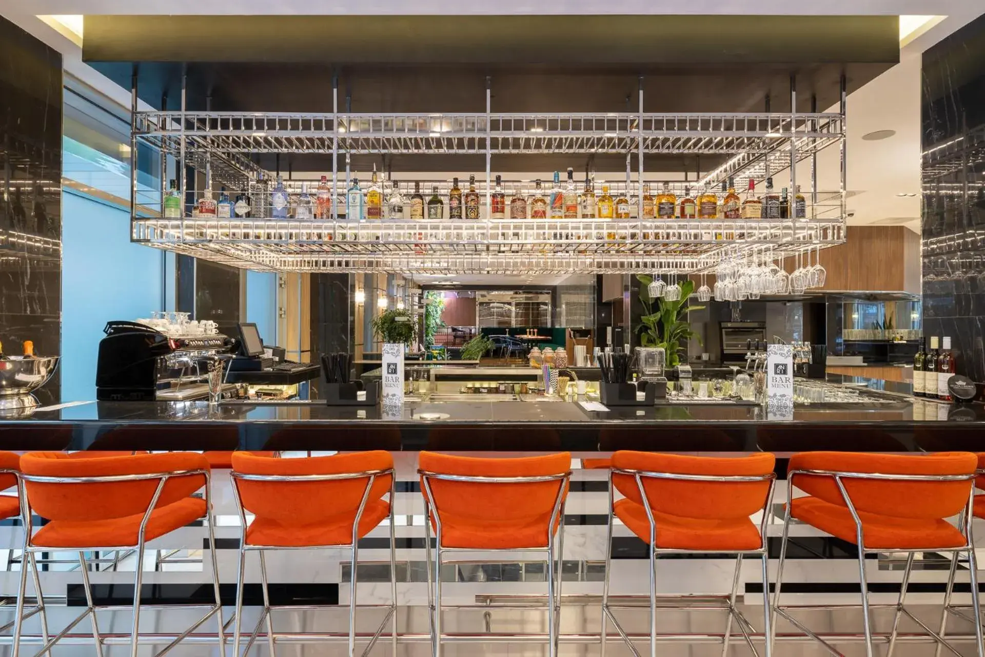 Lounge or bar in Silver Crown Hotel & Residence, Palace Quarter Lounge or bar in Silver Crown Hotel & Residence, Palace Quarter