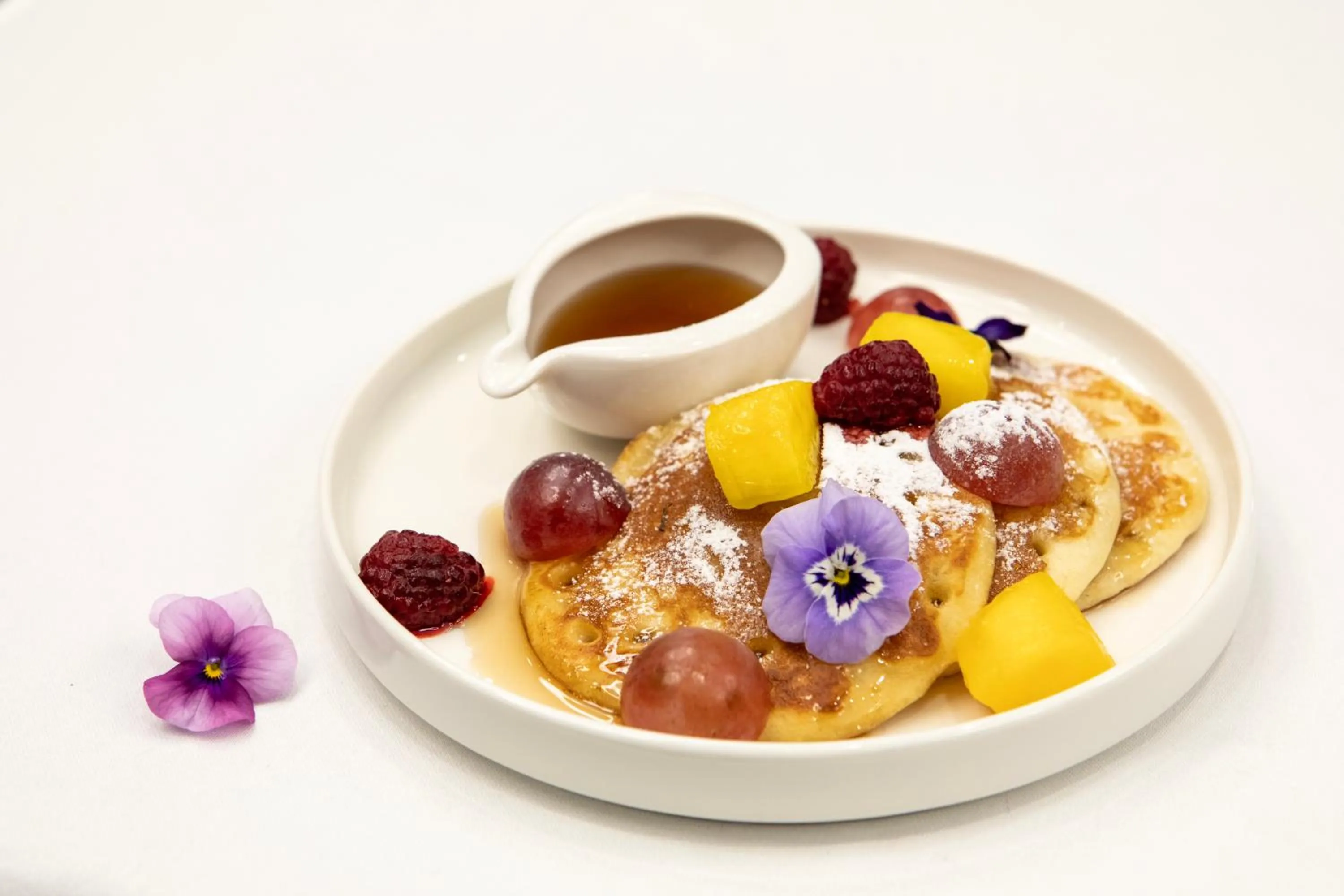 Food in Silver Crown Hotel & Residence, Palace Quarter