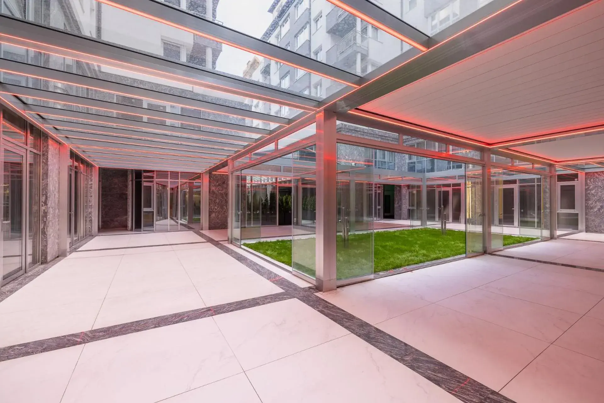 Inner courtyard view in Silver Crown Hotel & Residence, Palace Quarter Inner courtyard view in Silver Crown Hotel & Residence, Palace Quarter