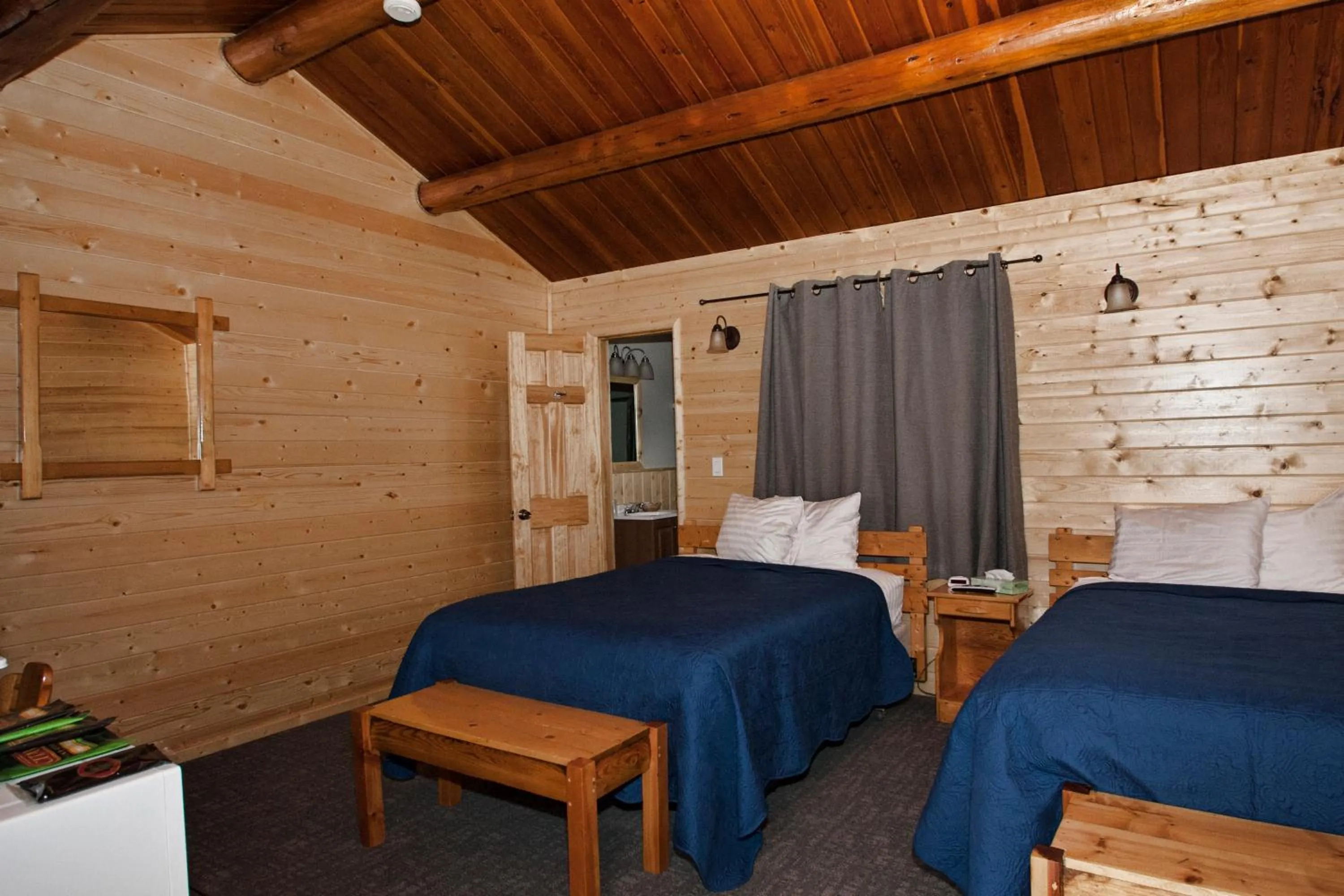 Bed in Yellowstone Valley Inn