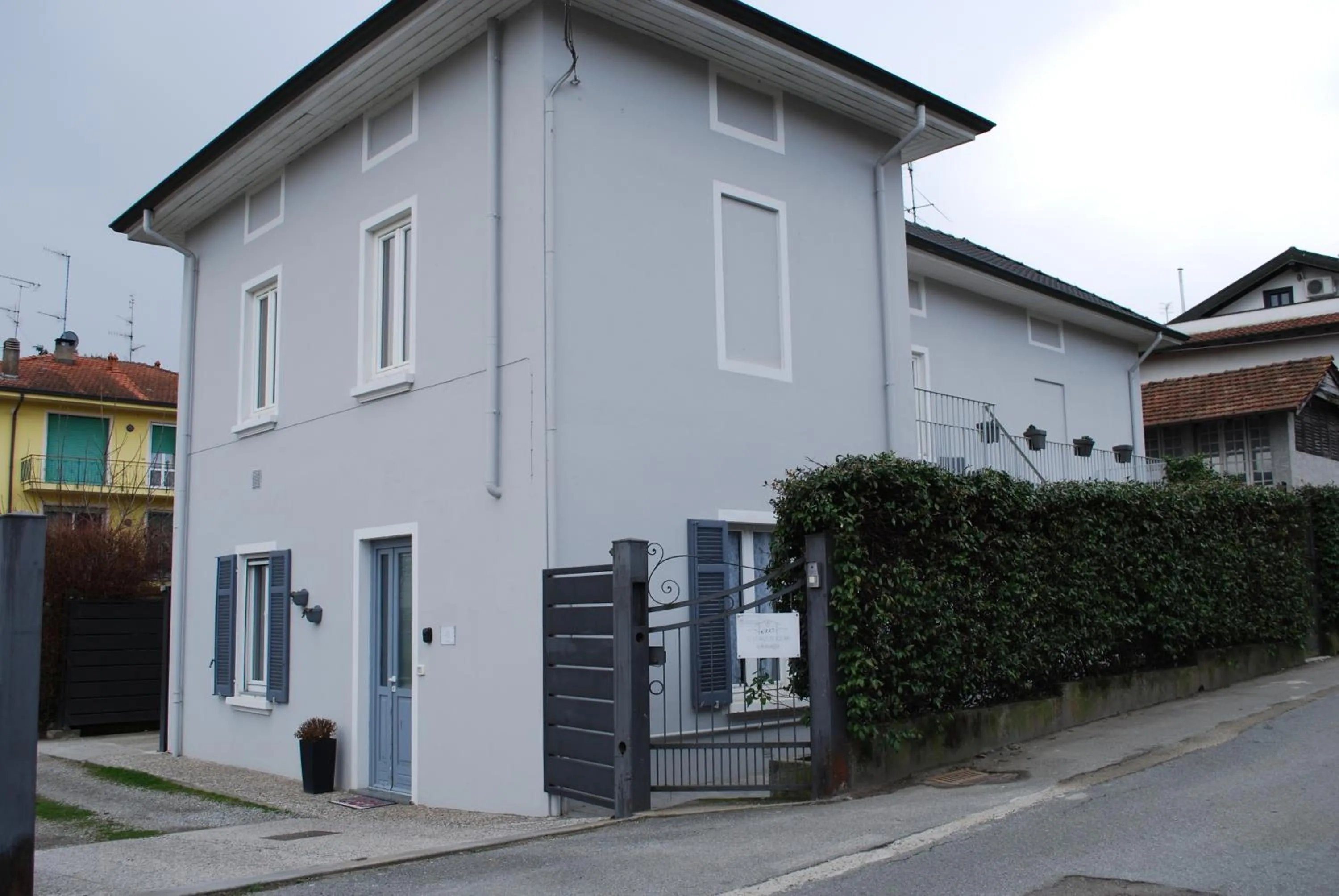 Property building in Le stanze di Alicam