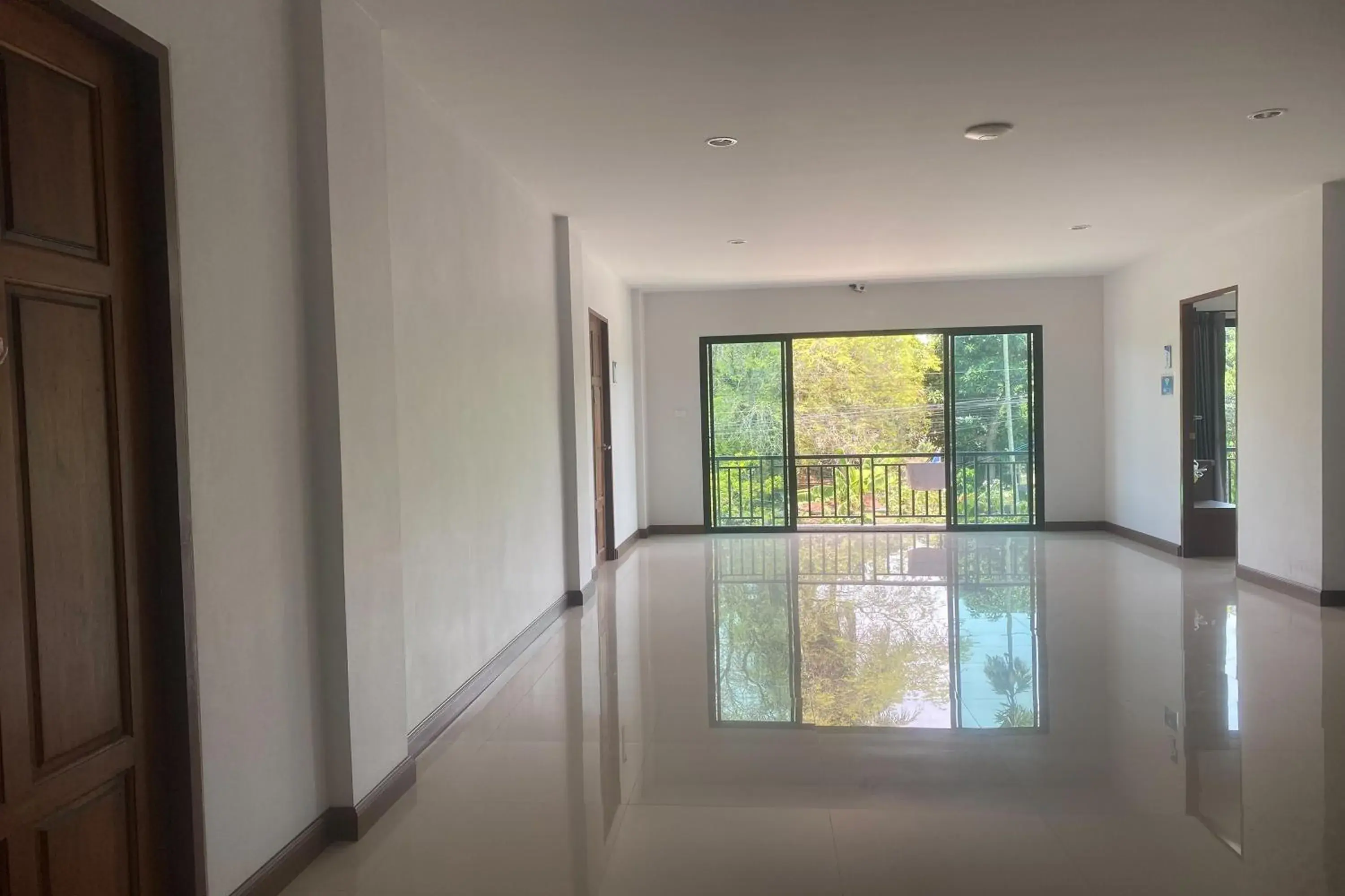 Property building in Friendly Hotel Krabi Property building in Friendly Hotel Krabi