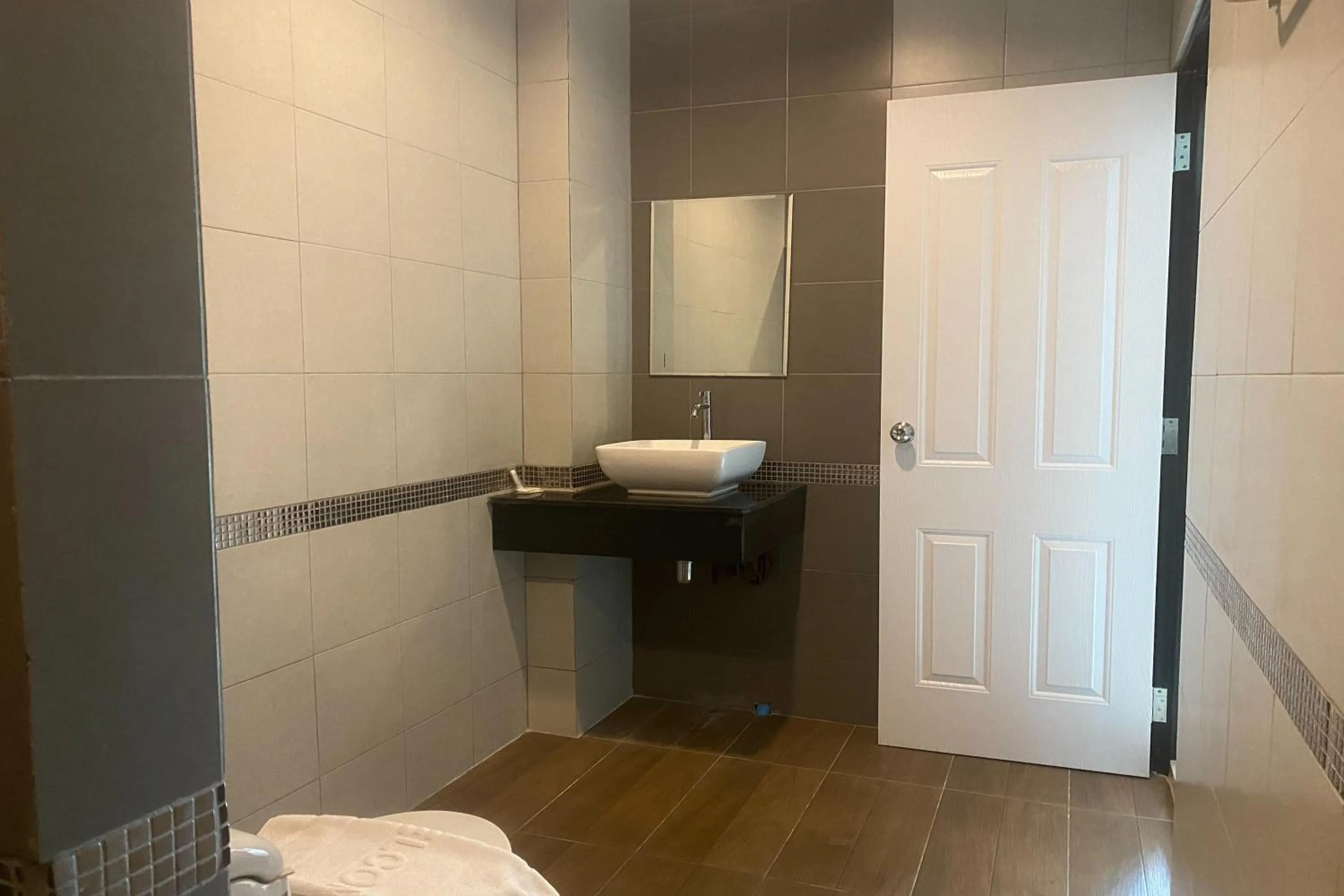 Bathroom in Friendly Hotel Krabi