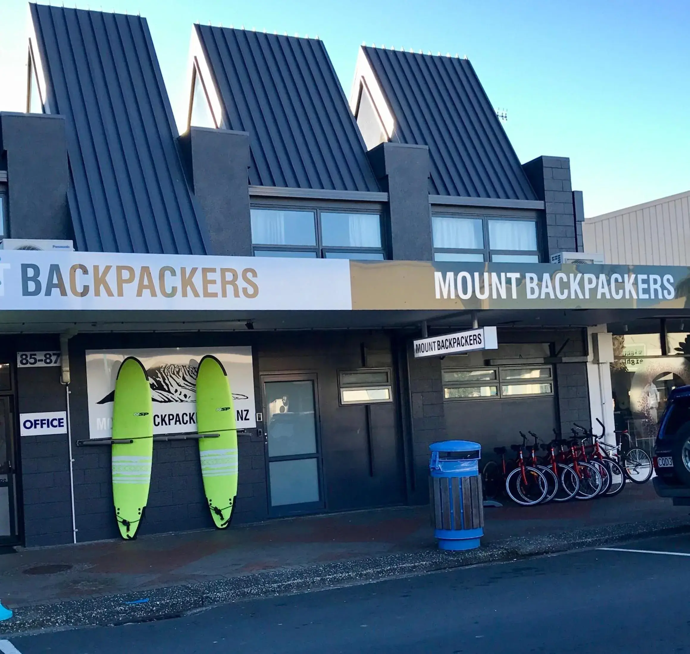 Mount Backpackers Mount Backpackers